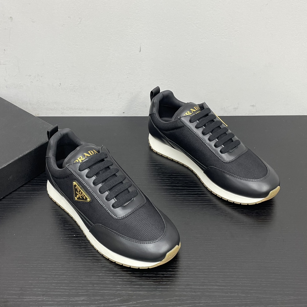 Prada Schoenen Sportschoenen Koop de beste hoogwaardige
 Afdrukken Kalfsleer Koeienhuid Rubber Casual