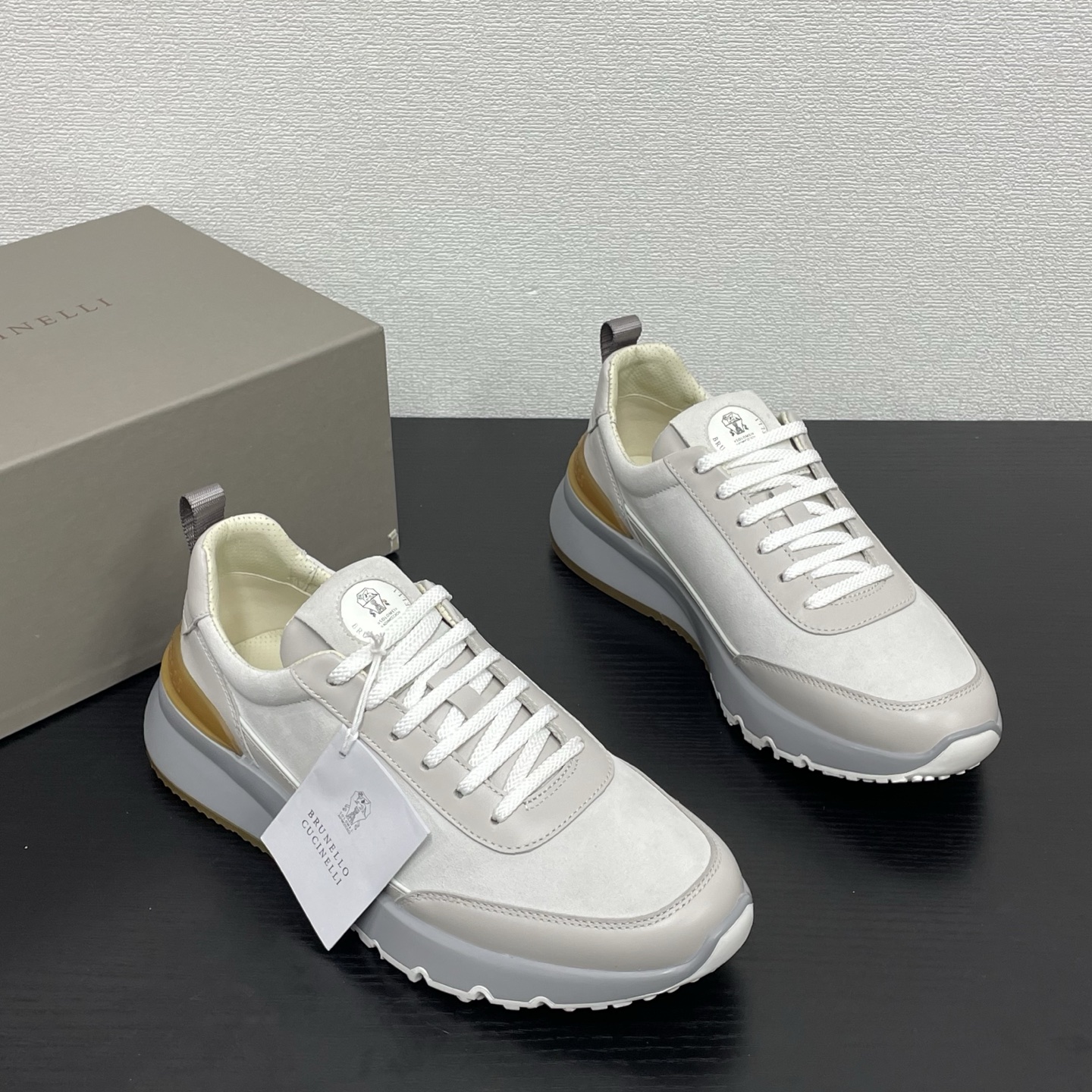 NO:275070,Brunello Cucinelli, first-class, top-level, official website synchronized, the latest autumn and winter styles, men's business lace-up casual sneakers BC is from Italy, and is known as the 