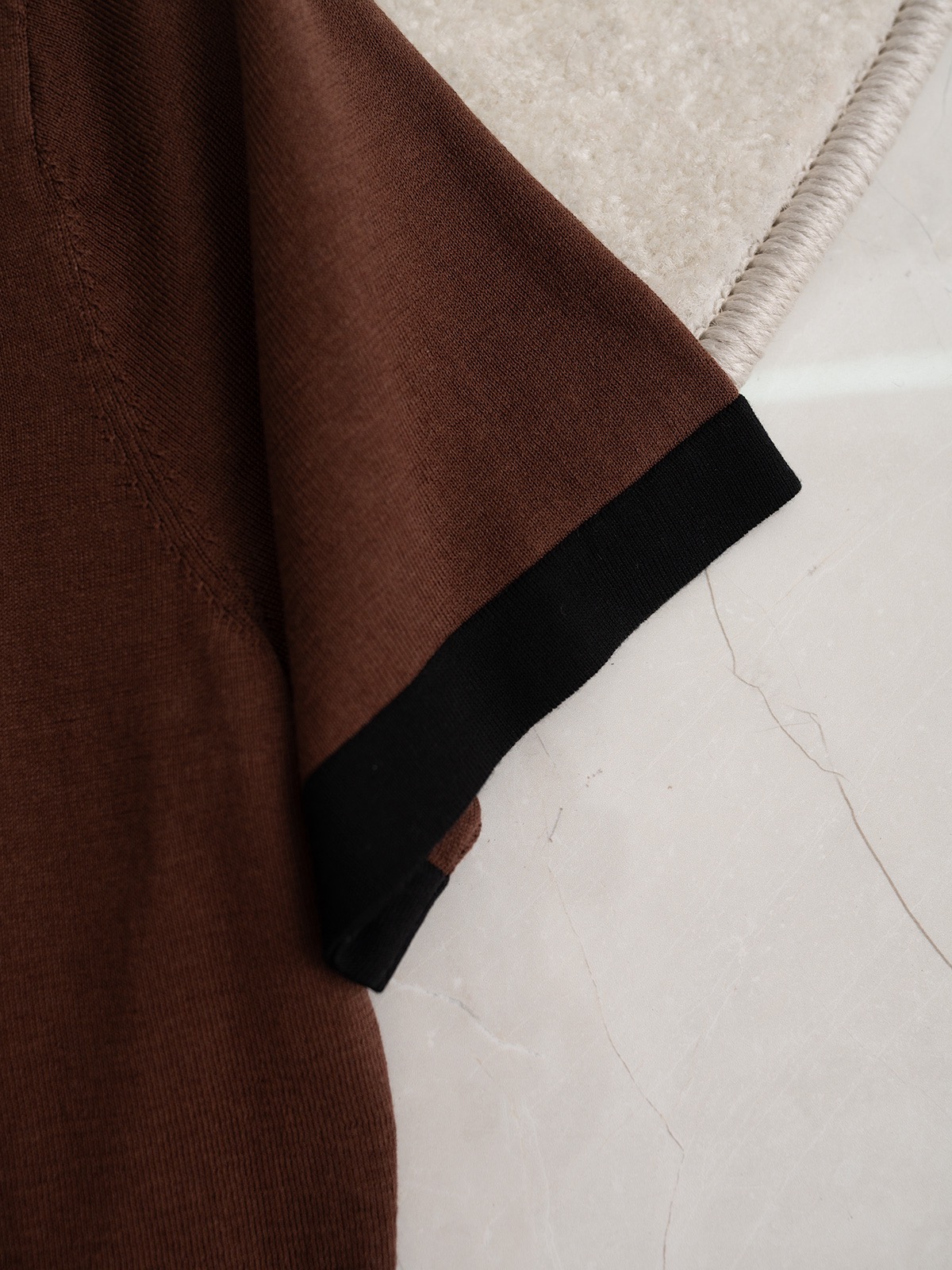 courrege古经典系列16针织机22针缝盘单边织法领口袖口撞色设计收腰版型原版1:1制作绢丝混纺纱线