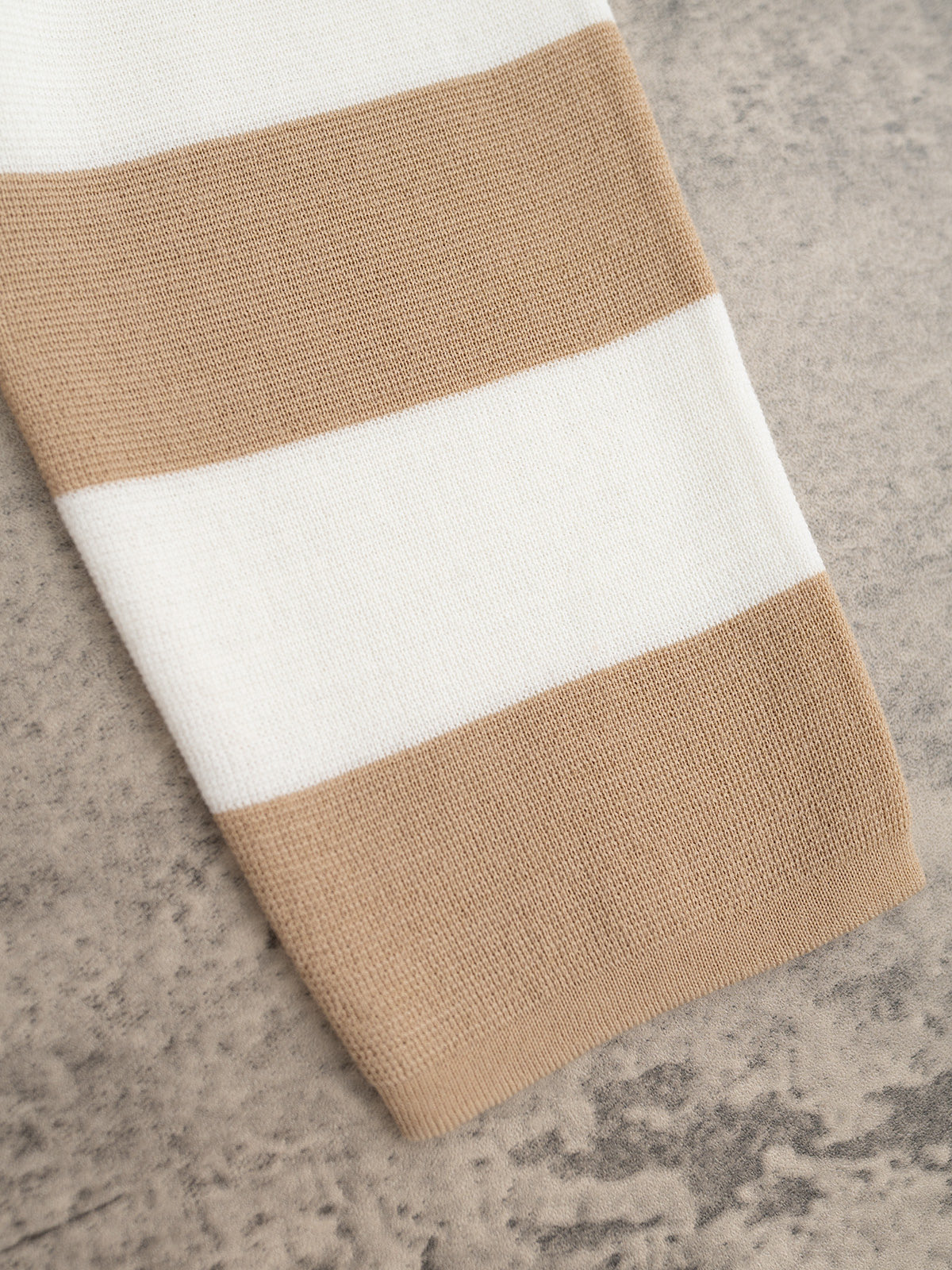 MaxMara “1951”系列 圆领条纹羊毛长袖 间色工艺 前幅有经典牙刷绣字母 100%羊毛 软糯保