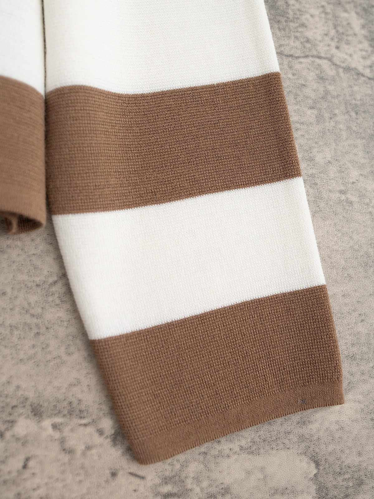 MaxMara “1951”系列 圆领条纹羊毛长袖 间色工艺 前幅有经典牙刷绣字母 100%羊毛 软糯保