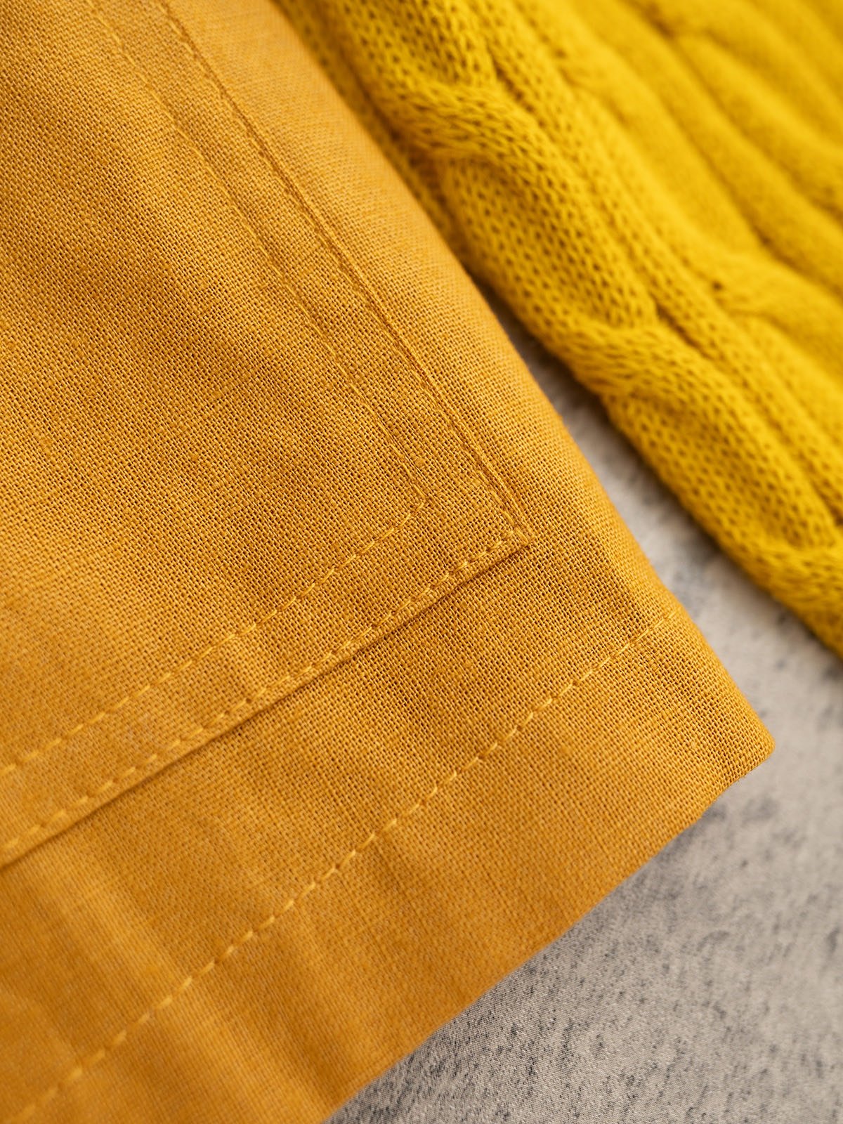 MaxMara 25秋冬新款 麻系列款 Polo领针织拼接麻料长袖 衬衣领设计 前幅两口袋 门筒暗纽扣 