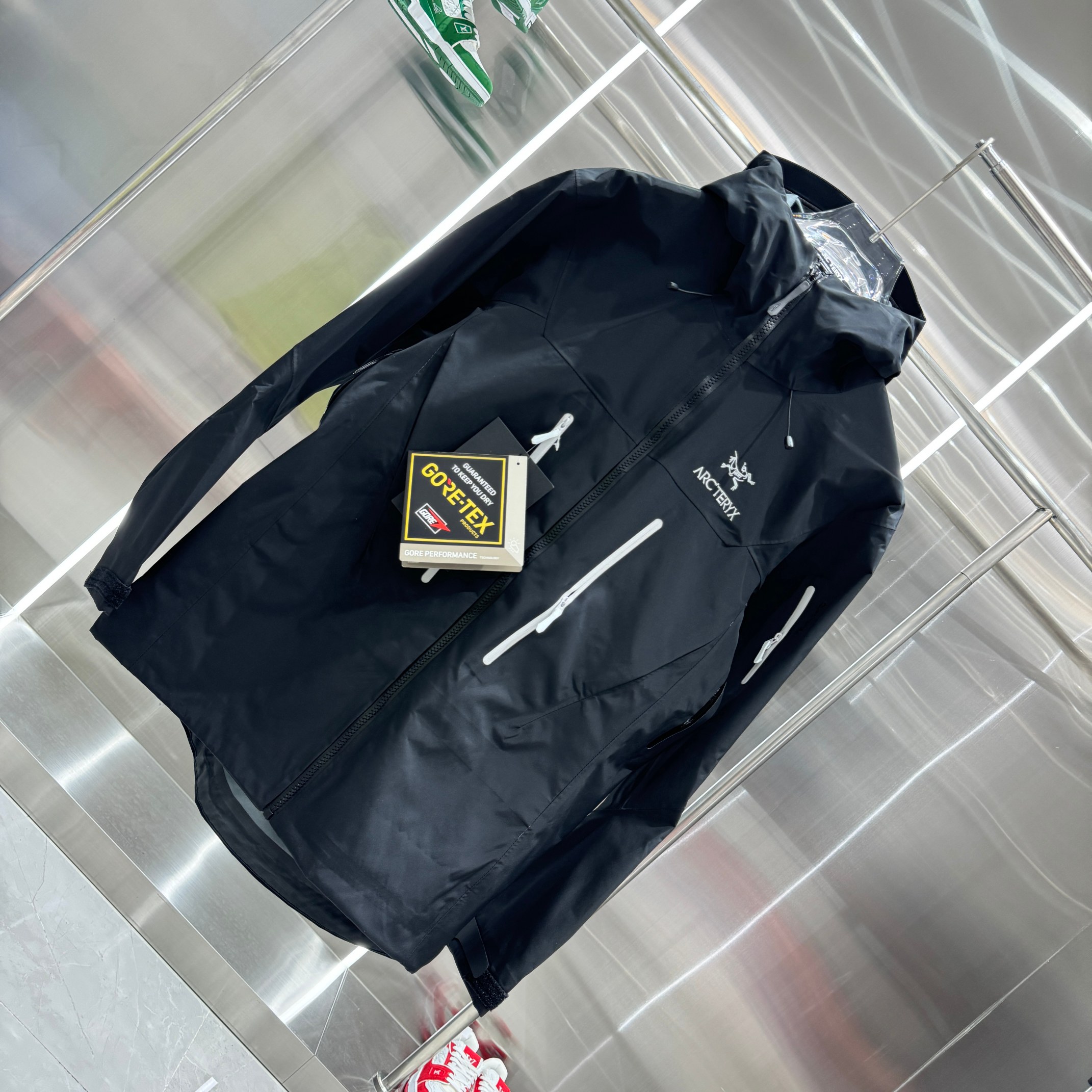 路易威登 Louis Vuitton 高定典藏名品高定成衣时装外套连衣裙衬衫T恤 #3DF96A44 3