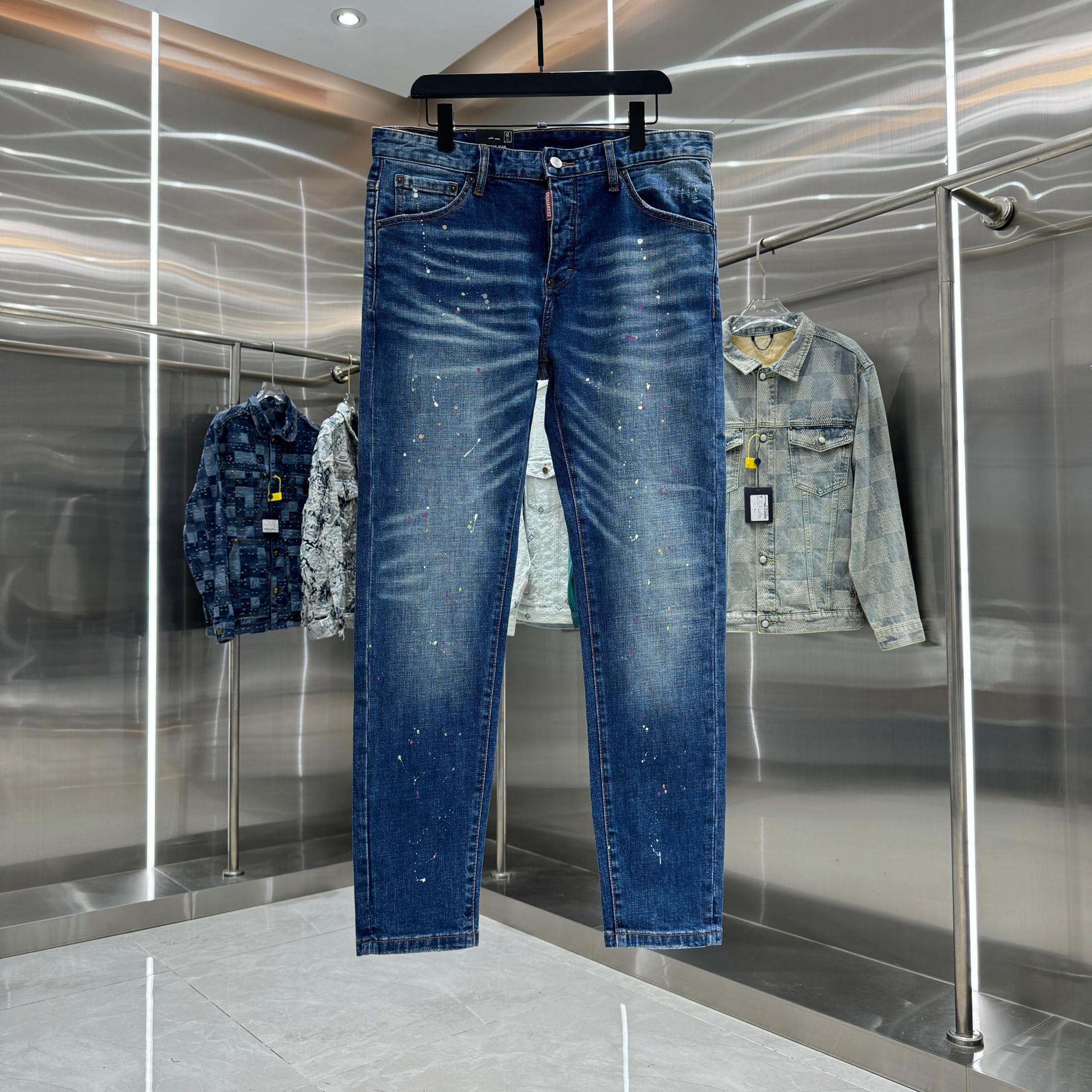 P150 DSQUARED2 vaqueros elásticos ajustados de estilo streetwear con graffiti y lavado a la piedra, color azul, tallas …