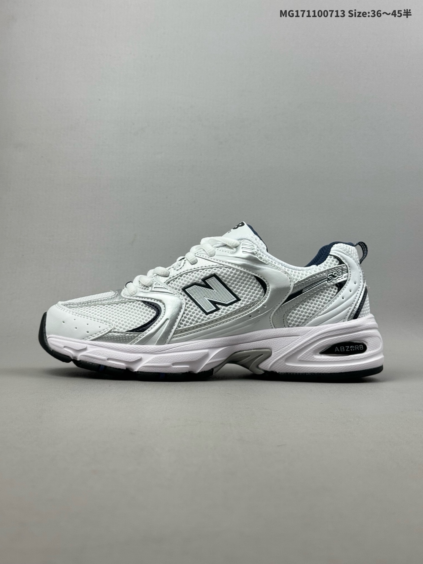 💰110（36-45半） 新百伦 NB530 New Balance 530 复跑古鞋 厚底增高老爹鞋 缓震运动慢跑鞋。NB530这鞋双确实是NB家经复典古款式之一，以全科新技诠释，成打功造530鞋款。鞋面保在持530基本线条和片层构结的同时，采更用为简洁、流畅设的计语言 。类型：男女鞋货号：MR530GSID:MG171100713 Size:36～45半