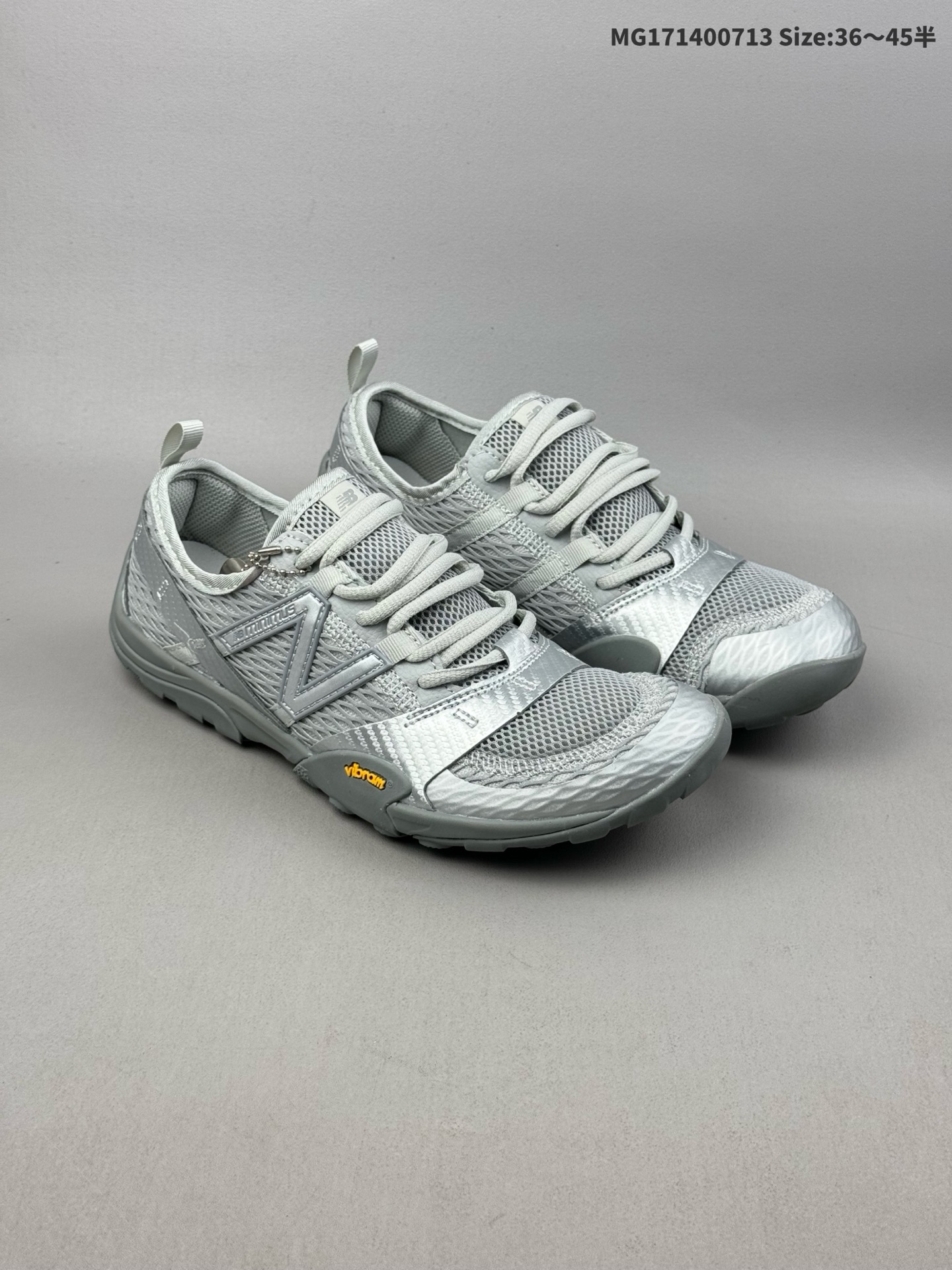 💰140（36-45半） New Balance MT10系列 新百伦 薄底赤足鞋 防滑耐磨平衡轻便 低帮休闲城市通勤跑步鞋 货号:MT10OAB 尺码:36 37 37.5 38 38.5 39.5 40 40.5 41.5 42 42.5 43 44 45 ID:MG171400713 Size:36～45半