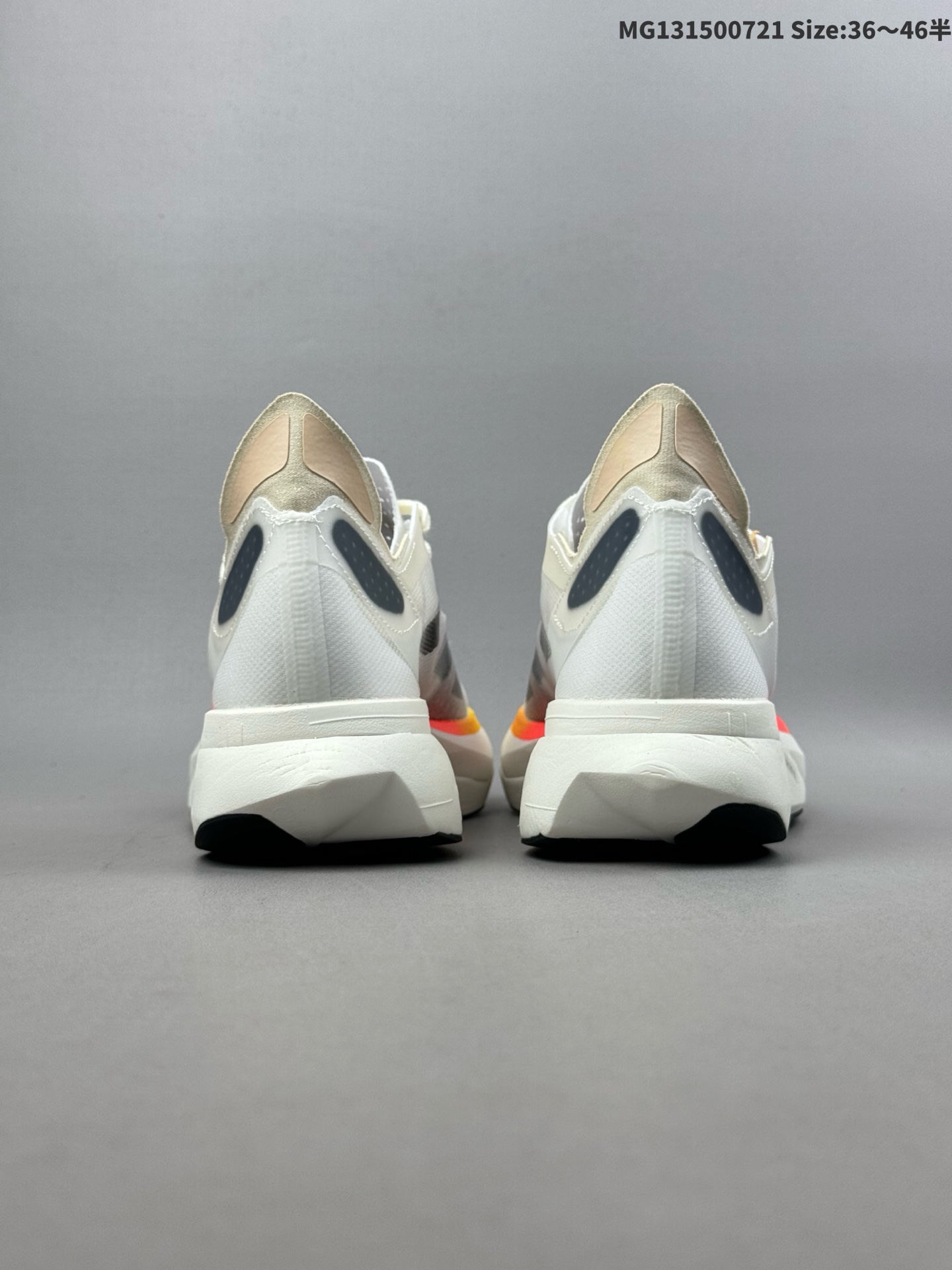 (36-46半) Adidas Adizero Adios Pro 3马拉松飞线贾卡轻质透气休闲运动跑步鞋 采用双层透气网纱 Flywire动态飞线绑缚鞋面材质 内置Zoom小气垫装置 货号:IG6442 ID:MG131500721 半