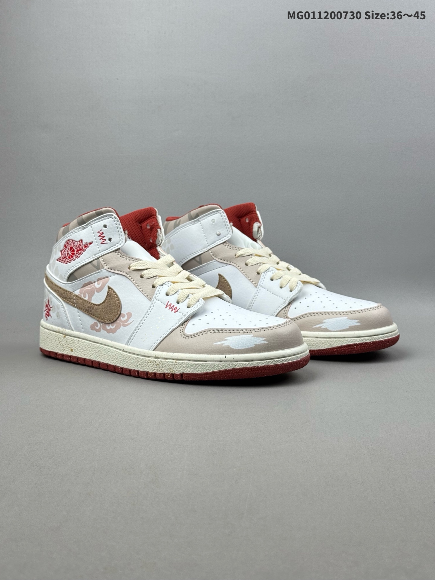 ) Air Jordan 1 Low CNY 中帮 蛇年 祥云灵蛇 AJ1 乔丹1代 aj1 乔1 中邦 红白 乔丹篮球鞋系列 该定制版球鞋选用原鞋Air Jordan 1 Low,此次设计推出"CNY新春蛇年"主题鞋款.愿大家的生活有望穿秋水的期待,也会有意想不到的欣喜.这款鞋子以红色配色为主,红色与白色的搭配给人带来沉稳华丽的视觉效果,鞋身的蛇鳞纹路是本次的亮点.质感十足.整体是大方简约的配色,颜色清新过渡自然.整体配色设计呼应主题.整体视觉效果十分饱满,颇具独特的潮流魅力.希望今年大家都拥有无限好运.给人一种干净、利落的感觉.此鞋四季可穿,非常百搭. 货号:FJ3458-160 ID:MG011200730