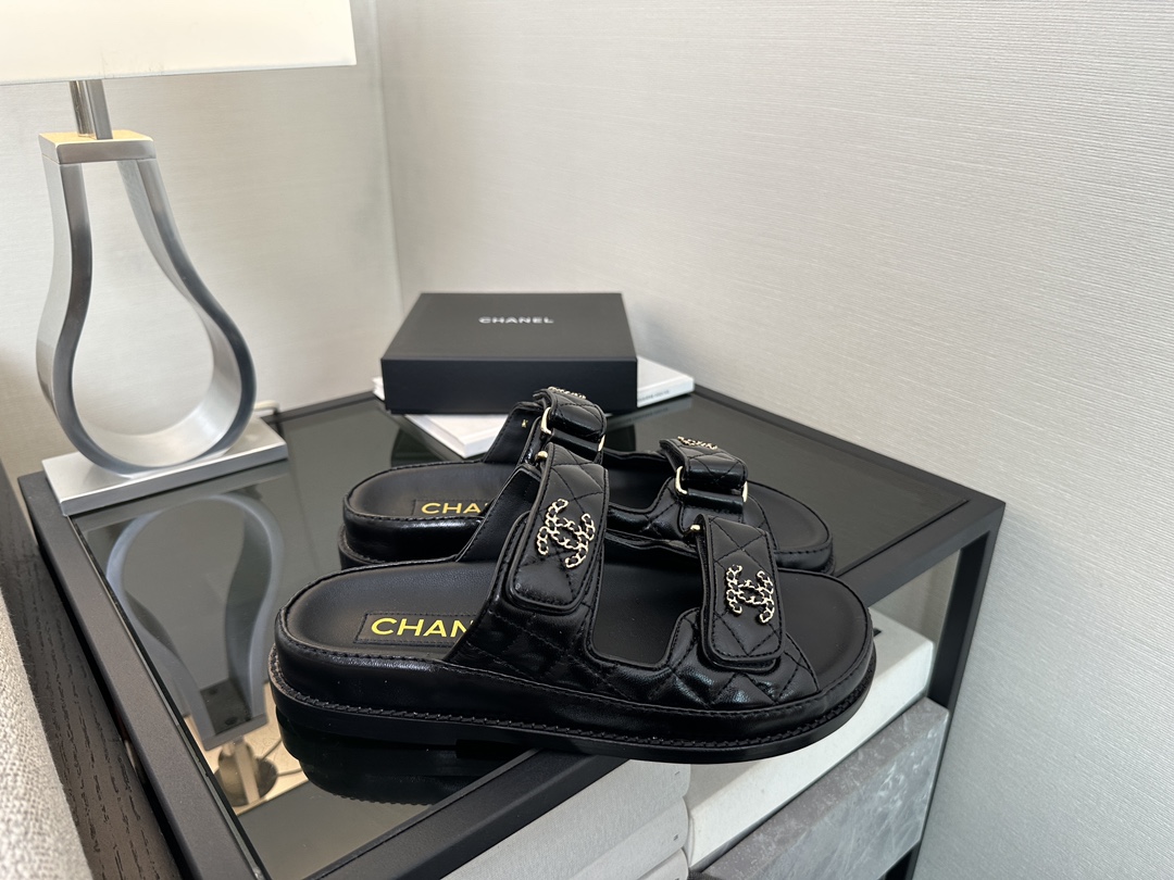 Черные женские сандалии Chanel с двойным ремешком