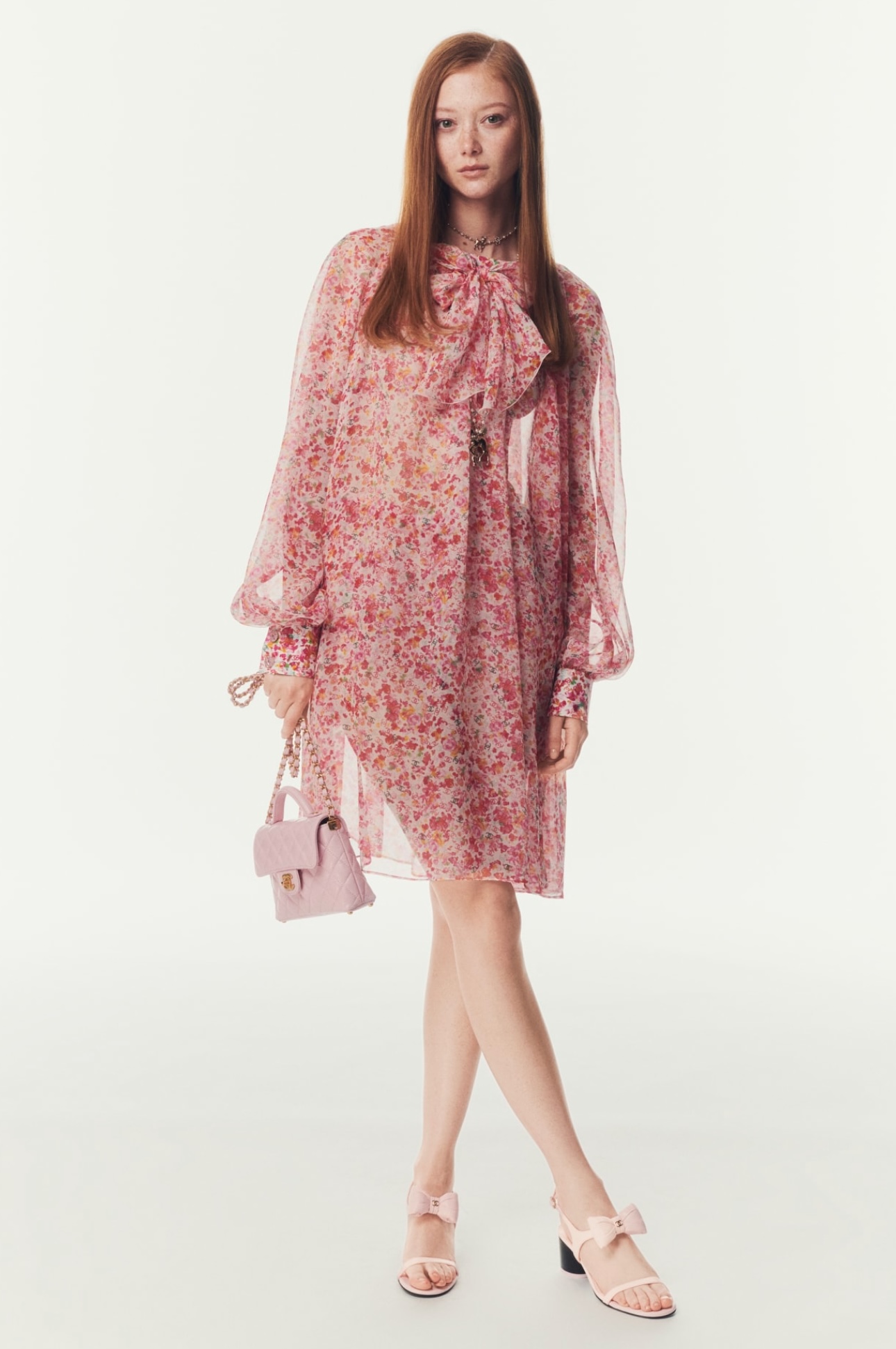 NO:226641,Models put on feet, sandals, sandals19860909模特上脚,凉鞋,sandals,Women's Shoes