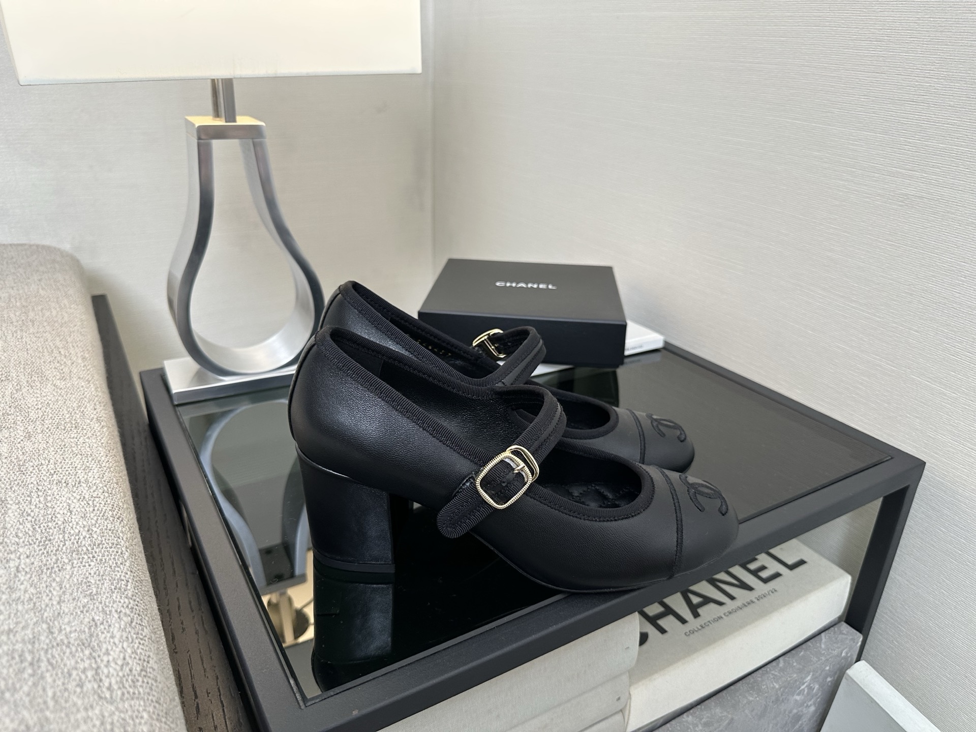 Черные кожаные балетки Chanel