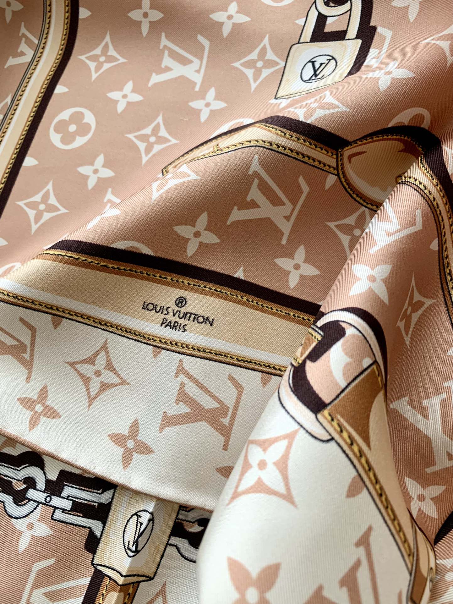 Ultimate Monogram 90 scarf reinterprets Louis Vuitton's classic 8