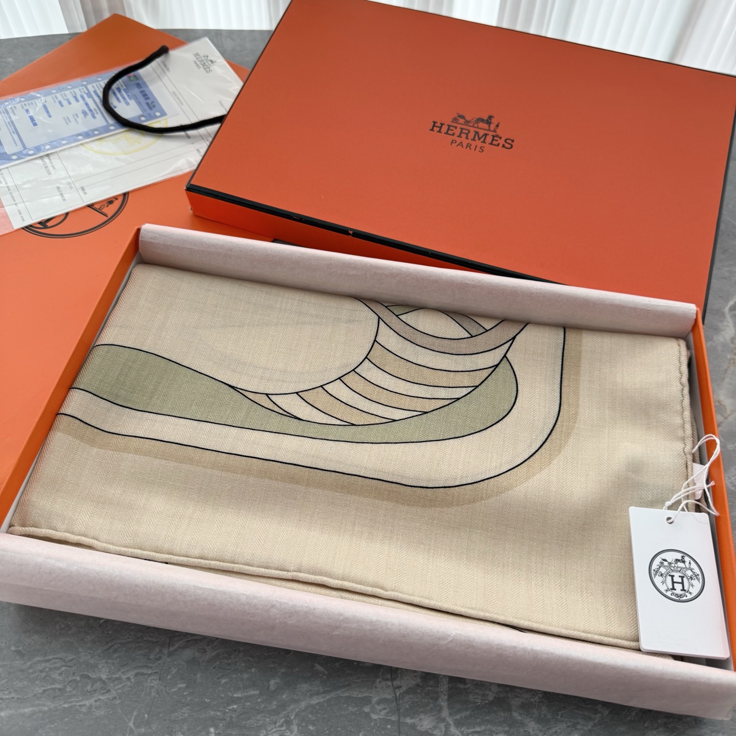 爱马仕 Hermès 高定典藏高定典雅桑蚕丝丝巾围巾 #D4CD049D 7