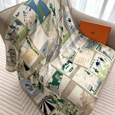 丝绒方巾 爱马仕高奢品 今年的大黑马 【H乐享天地】 上新💞双面佩戴!双面同色!手工卷边山羊绒和真丝混纺披肩 这款 丝绒方巾 爱马仕高奢品 今年的大黑马 【H乐享天地】 上新💞双面佩戴!双面同色!手工卷边山羊绒和真丝混纺披肩 这款