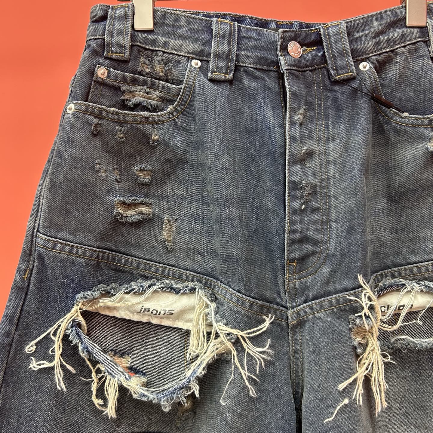 Distressed Denim Shorts - High Summer Collection - Loose Fit 4 i1749024319903 1635 0 2
