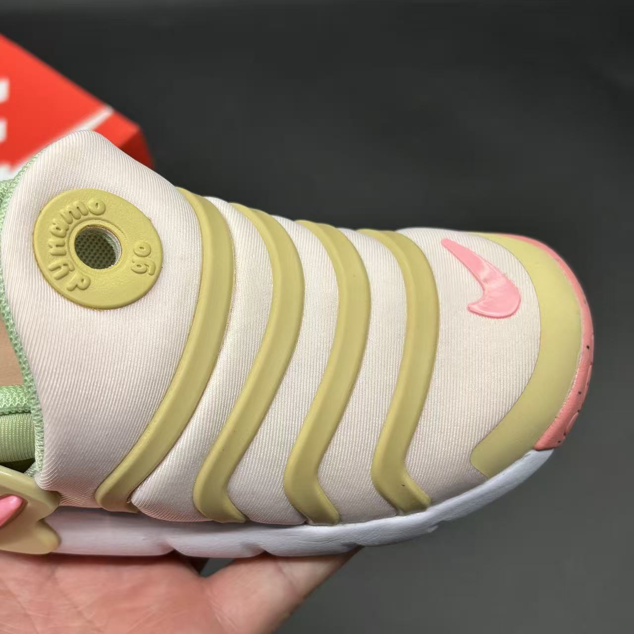 Nike, children's shoes, boys' and girls' shoes, Caterpillar children's 6