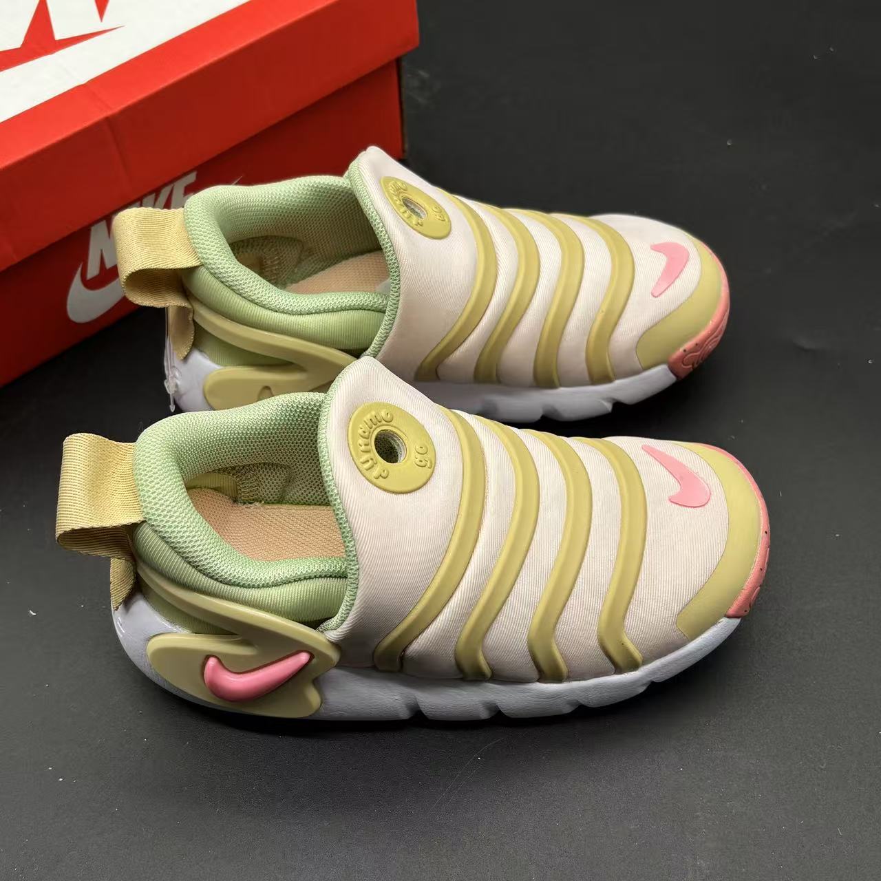 Nike, children's shoes, boys' and girls' shoes, Caterpillar children's 4