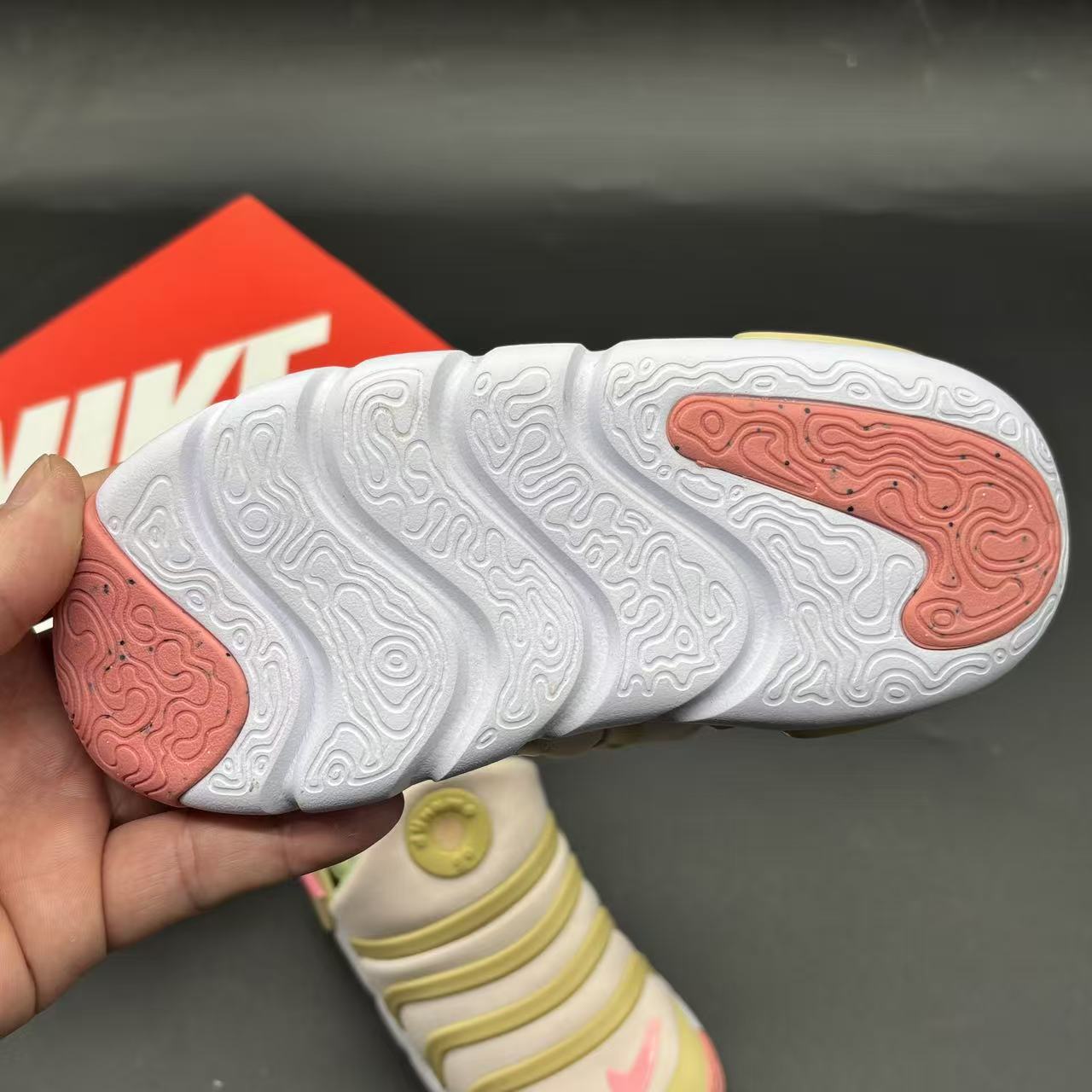 Nike, children's shoes, boys' and girls' shoes, Caterpillar children's 8