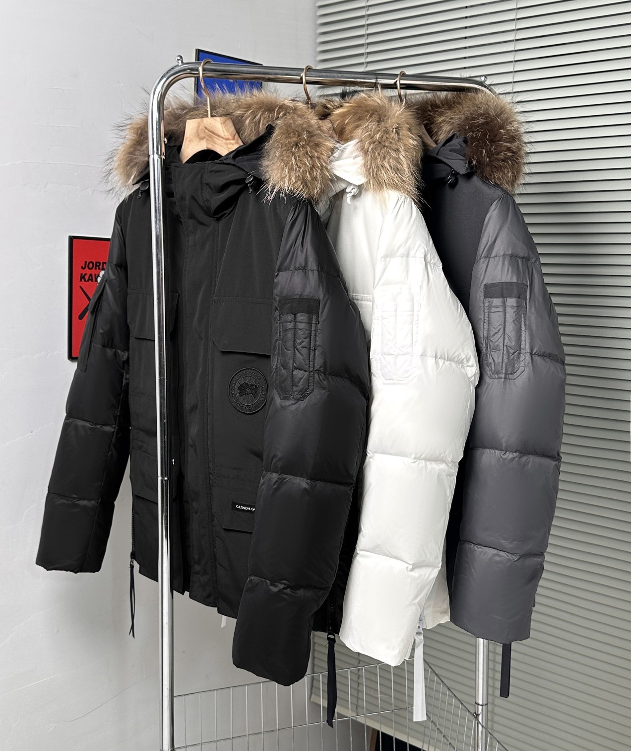 Guangzhou top version Canada Goose Expedition parka, 2023 new style. Black/dark grey XS-XL, white XS-S-M.-Big cat