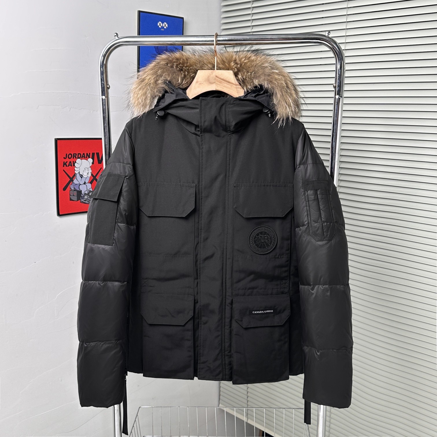 Guangzhou top version Canada Goose Expedition parka, 2023 new style. Black/dark grey XS-XL, white XS-S-M.-Big cat