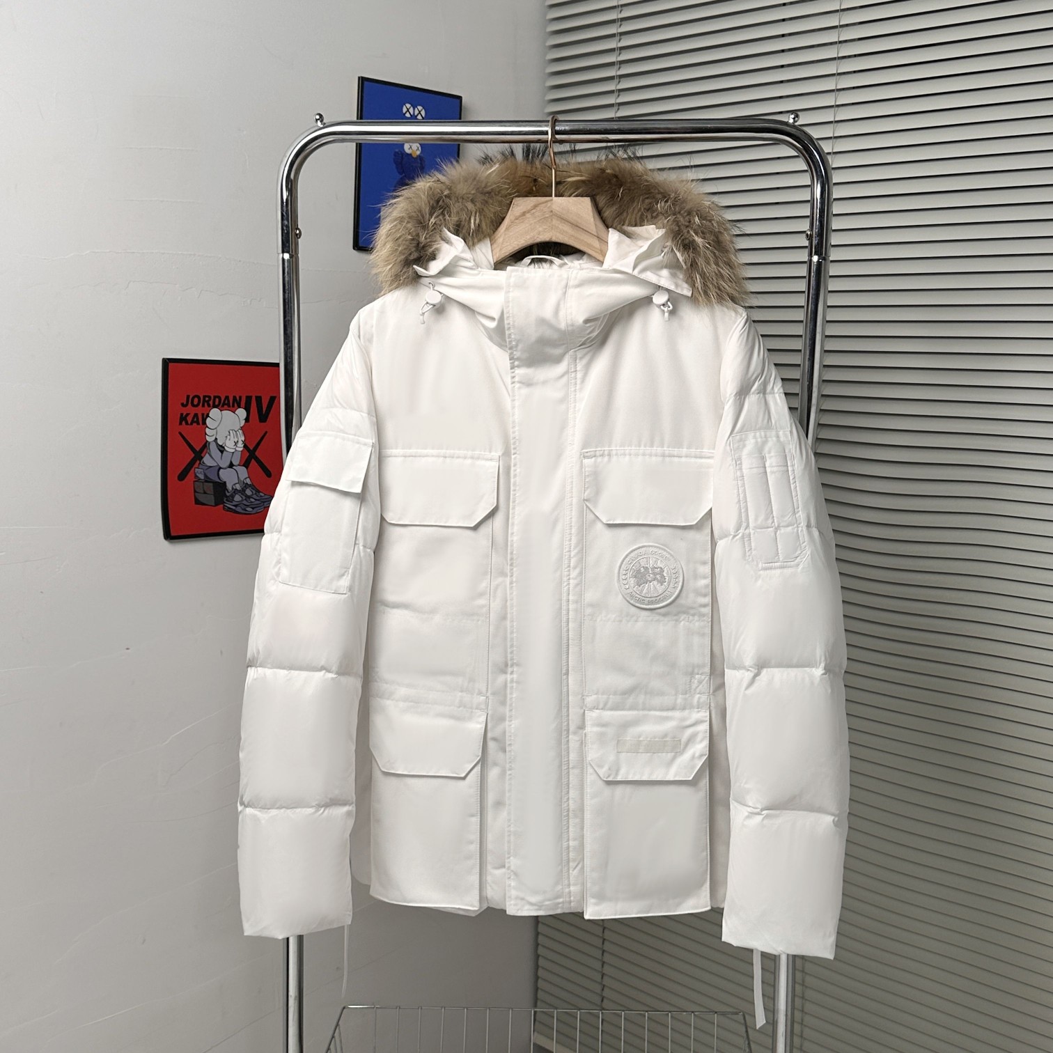Guangzhou top version Canada Goose Expedition parka, 2023 new style. Black/dark grey XS-XL, white XS-S-M.-Big cat
