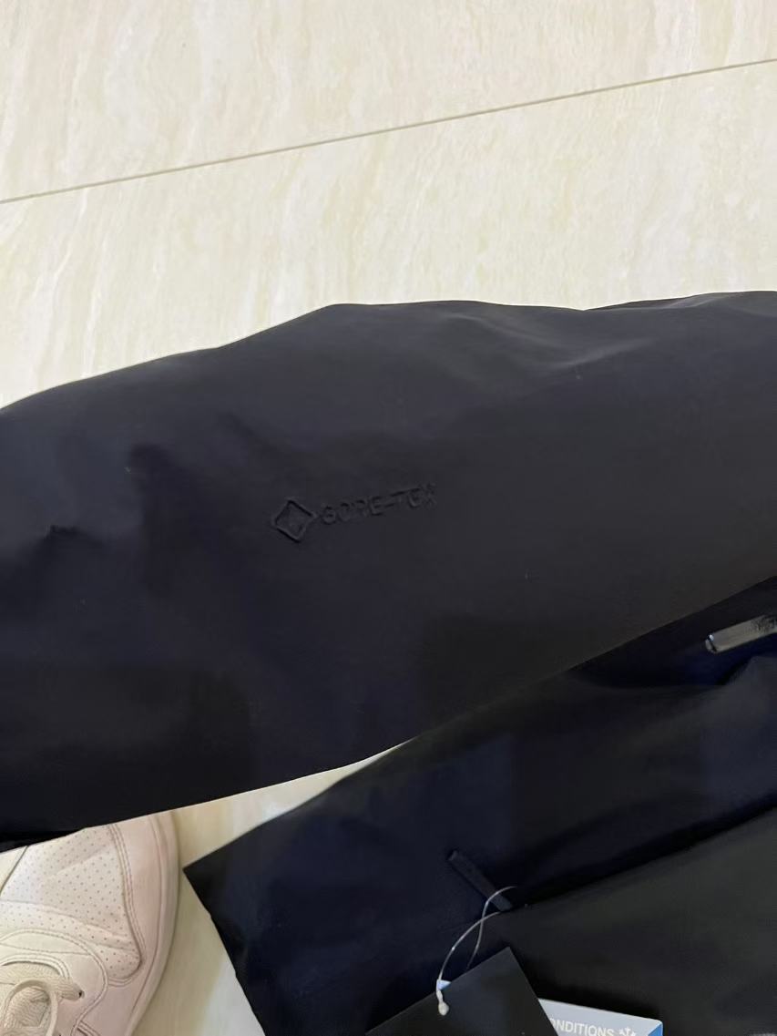 吉安维托·罗西 Gianvito Rossi 高定典藏名品高定成衣时装外套连衣裙衬衫T恤 #A4C174D2 6