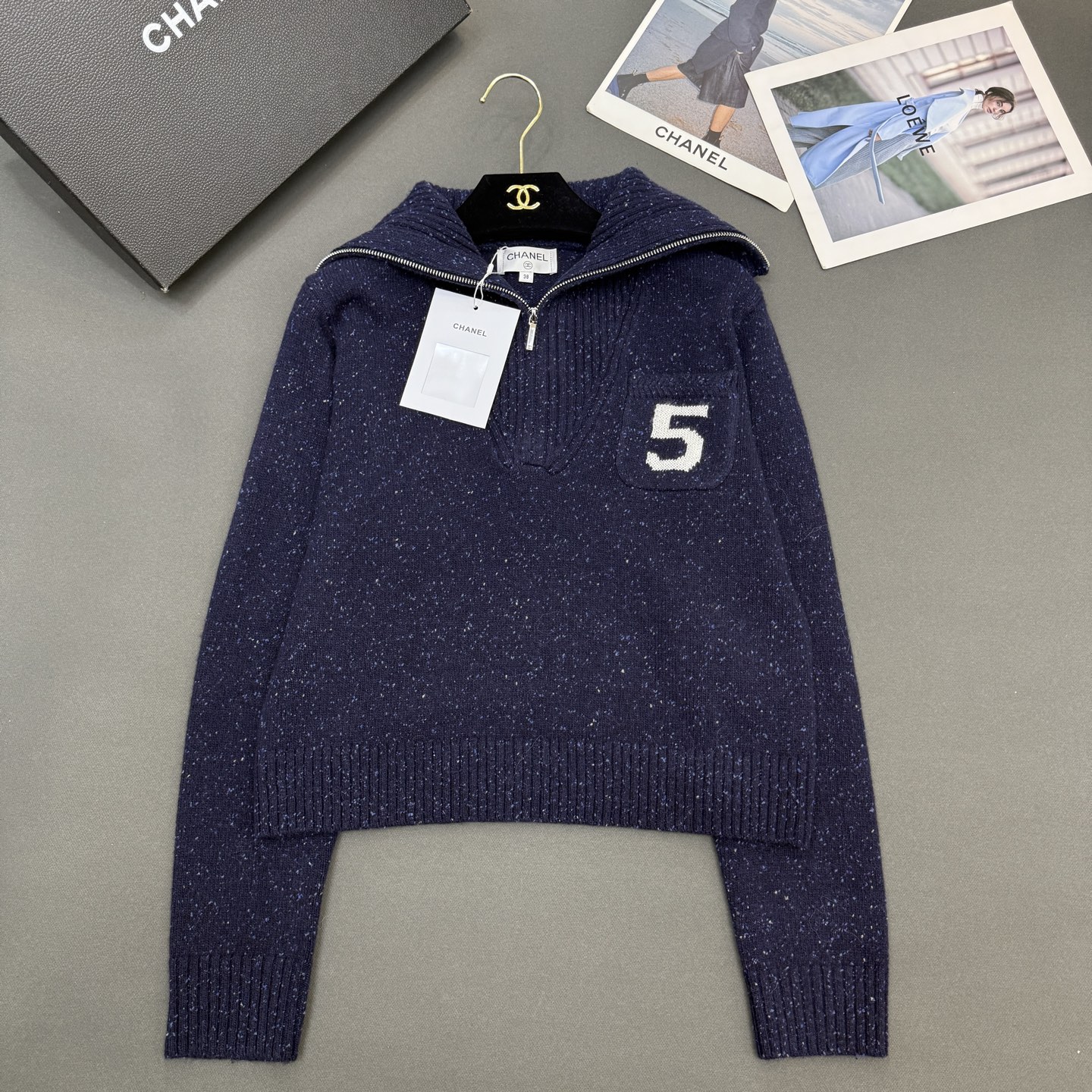 25冬季小香新款🆕定制顶级品质羊绒彩点纱，翻领拉链厚实5图案气质百搭长袖红色/杏色/宝蓝3️⃣色 尺码s