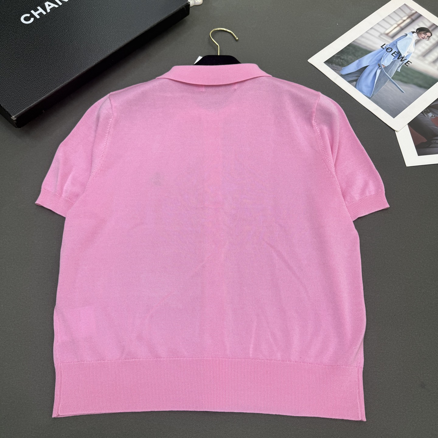 26春夏Dio*女装新款🆕顶级品质亲肤100%绢丝，小翻领刺绣四叶草CD修身版型，气质通勤百搭小开衫短袖