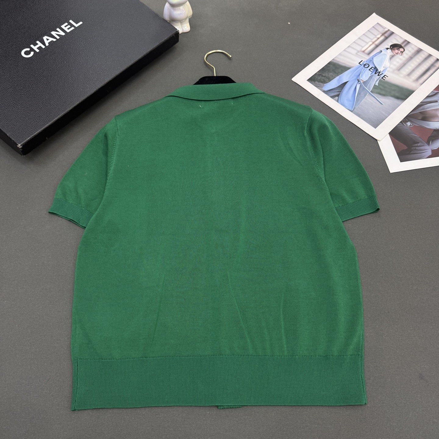 26春夏Dio*女装新款🆕顶级品质亲肤100%绢丝，小翻领刺绣四叶草CD修身版型，气质通勤百搭小开衫短袖