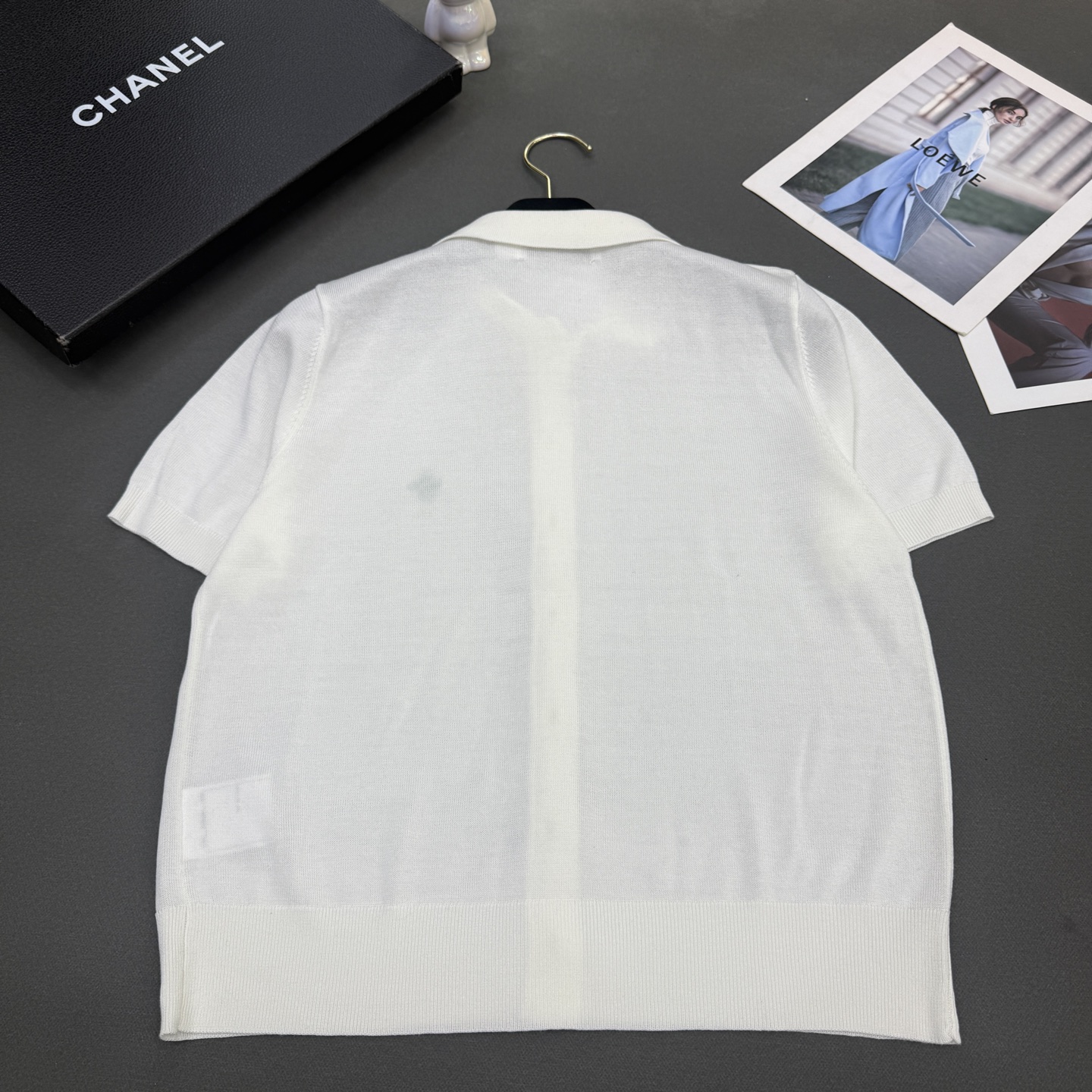 26春夏Dio*女装新款🆕顶级品质亲肤100%绢丝，小翻领刺绣四叶草CD修身版型，气质通勤百搭小开衫短袖