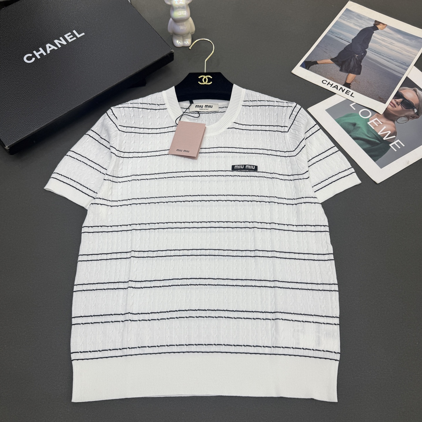 26春夏miumi*女装新款🆕亲肤绢丝棉弹力条纹，不挑身材，气质百搭短袖 黄色/米白/蓝色3️⃣色尺码s