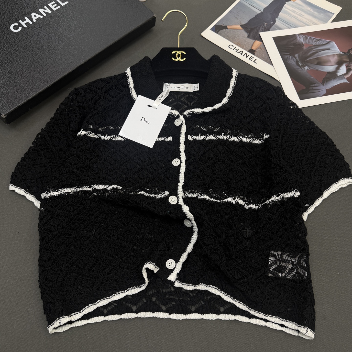 26夏季Dio*女装新款🆕亲肤丝麻透气舒适，翻领花边蕾丝镂空针法小蜜蜂气质百搭小开衫短袖 紫色/米白/黑