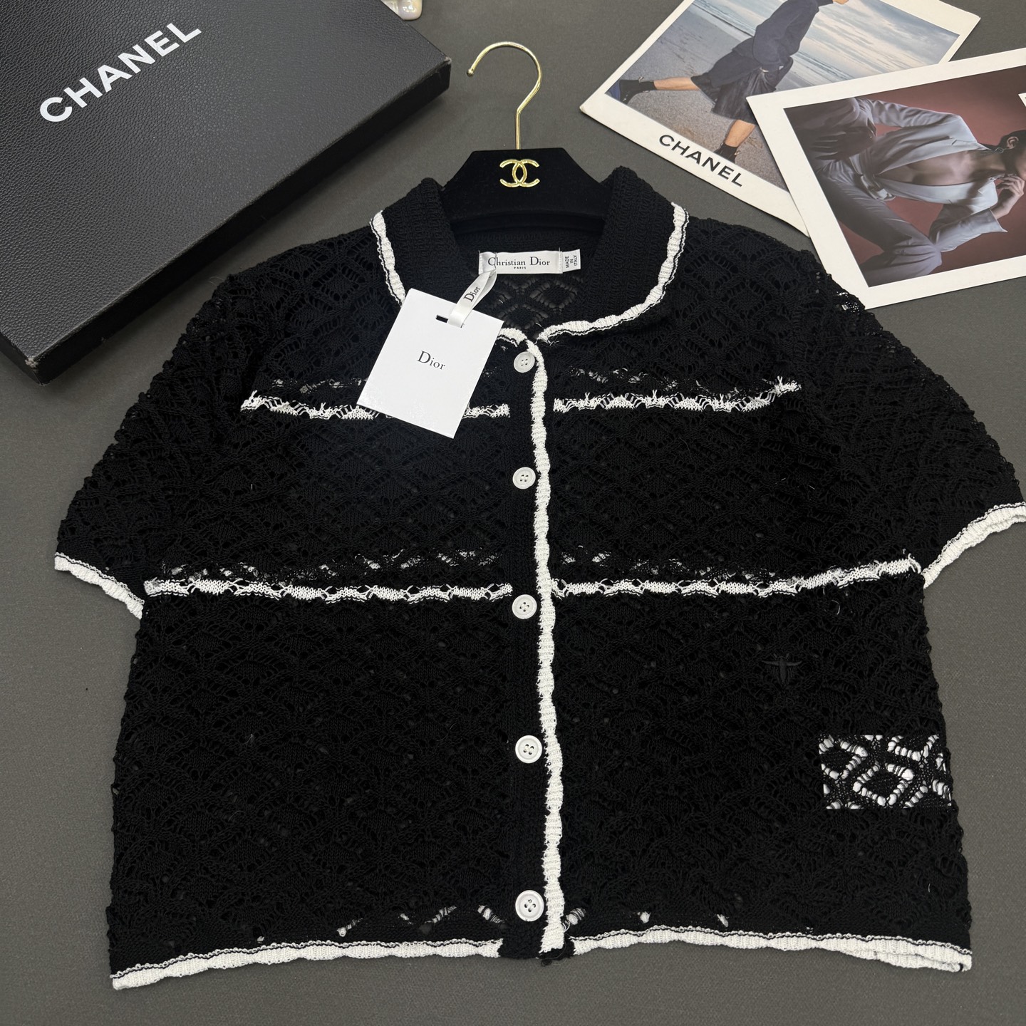 26夏季Dio*女装新款🆕亲肤丝麻透气舒适，翻领花边蕾丝镂空针法小蜜蜂气质百搭小开衫短袖 紫色/米白/黑