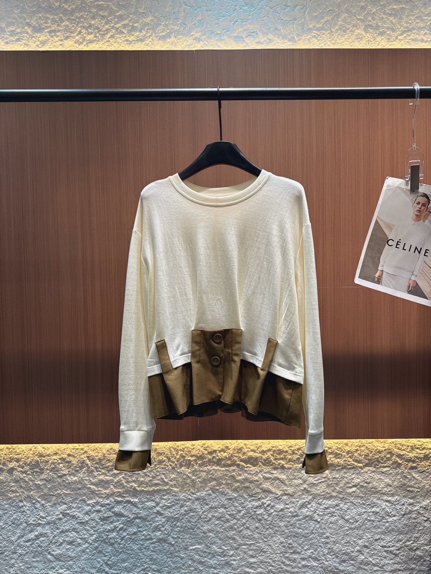 ✨✨✨Sacai✨✨✨2025秋冬新款 【拼接风长袖上衣，解锁小众穿搭格调】三款长袖上衣，以米白、灰、黑