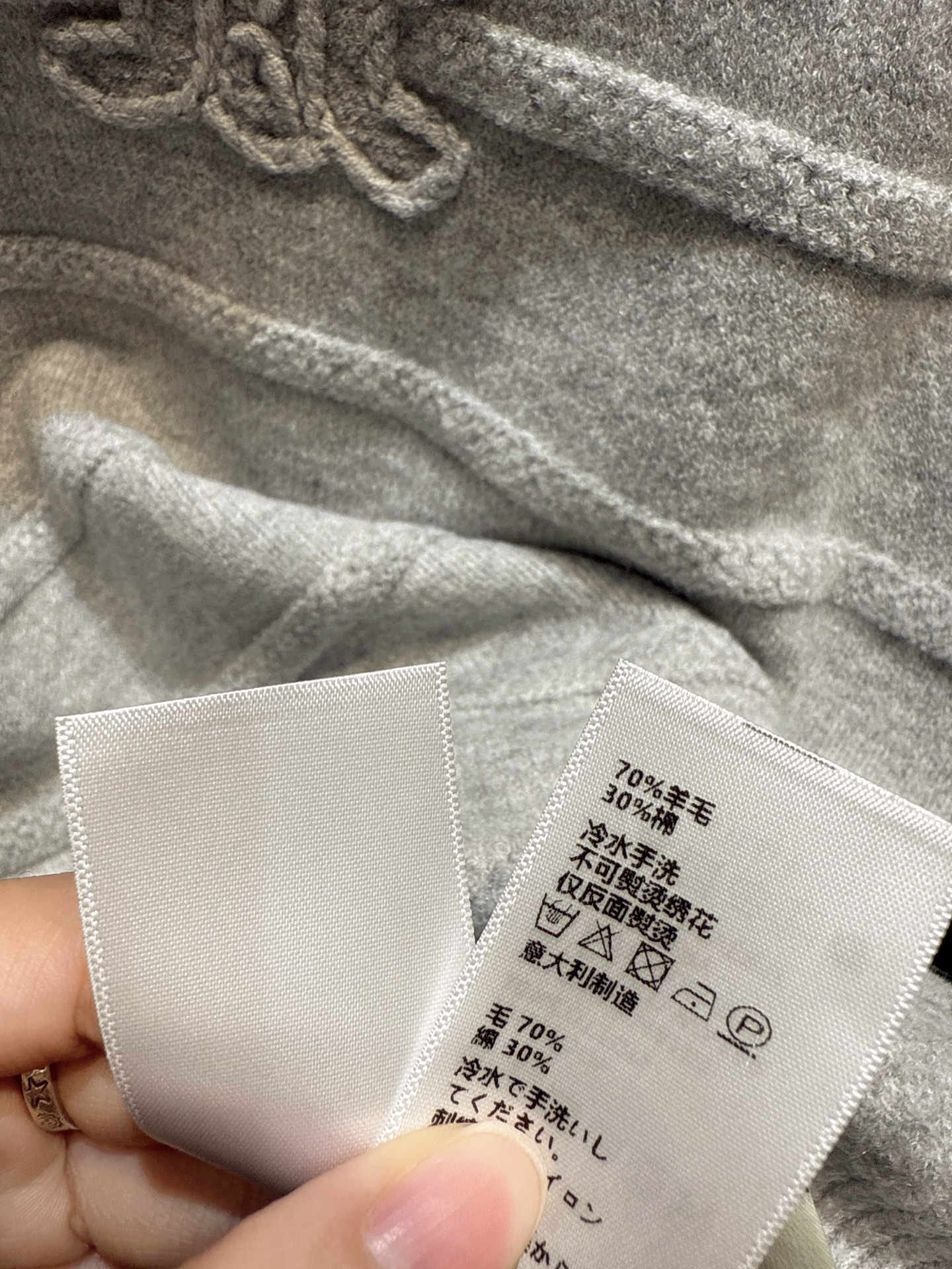 ✨✨✨Celine✨✨✨2025秋冬新款 【CELINE风羊毛条纹毛衣，奢感与温度的绝妙融合】含70%羊