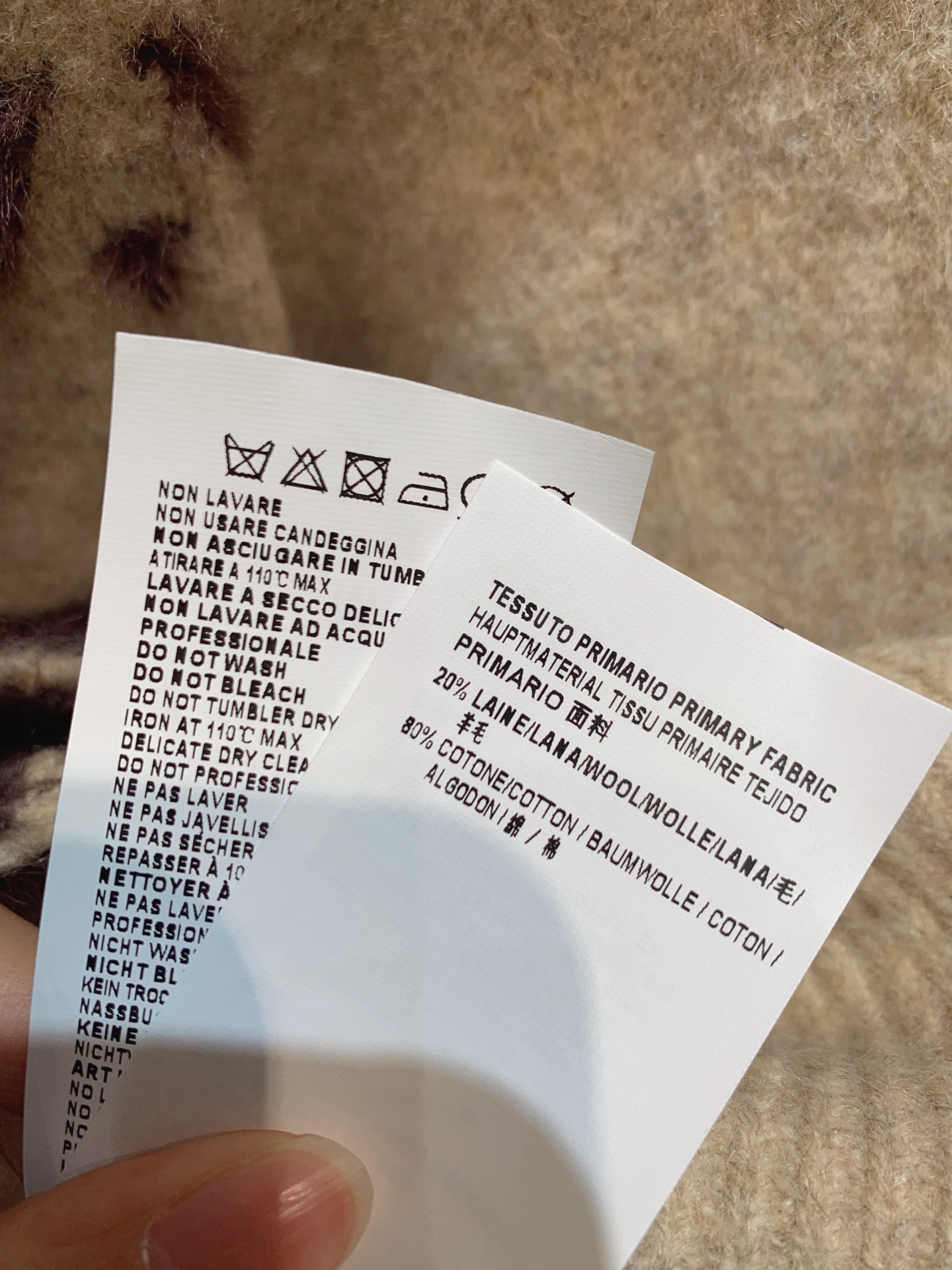✨✨✨mmm6✨✨✨2025秋冬新款 【20羊毛混纺毛衣，解锁冬日温柔质感】浅米色基调，融入20%羊毛，