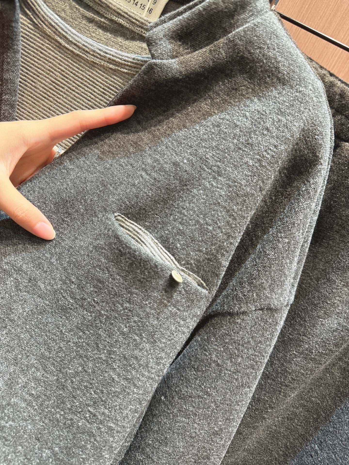 ✨✨✨玛吉拉✨✨✨2025秋冬新款 【30羊毛混纺套装，解锁秋冬随性高级感】融入30%羊毛，柔暖又有型。
