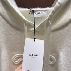✨✨✨ celine✨✨✨2025秋冬新款螺纹下摆连帽卫衣松紧腰长裤加绒套装 精选柔软羊毛织就,带着自然 ✨✨✨ celine✨✨✨2025秋冬新款螺纹下摆连帽卫衣松紧腰长裤加绒套装 精选柔软羊毛织就,带着自然