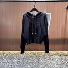 ✨✨✨ celine✨✨✨2025秋冬新款螺纹下摆连帽卫衣松紧腰长裤加绒套装 精选柔软羊毛织就,带着自然 ✨✨✨ celine✨✨✨2025秋冬新款螺纹下摆连帽卫衣松紧腰长裤加绒套装 精选柔软羊毛织就,带着自然