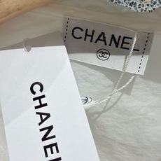 ✨✨✨CHANEL✨✨秋款上新 新款小香风字母防晒外套 大批量现货出货100%涤纶轻薄透气面料,防紫外线 ✨✨✨CHANEL✨✨秋款上新 新款小香风字母防晒外套 大批量现货出货100%涤纶轻薄透气面料,防紫外线