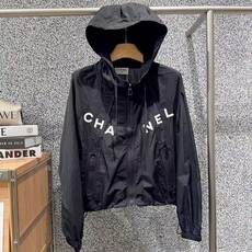✨✨✨CHANEL✨✨秋款上新 新款小香风字母防晒外套 大批量现货出货100%涤纶轻薄透气面料,防紫外线 ✨✨✨CHANEL✨✨秋款上新 新款小香风字母防晒外套 大批量现货出货100%涤纶轻薄透气面料,防紫外线