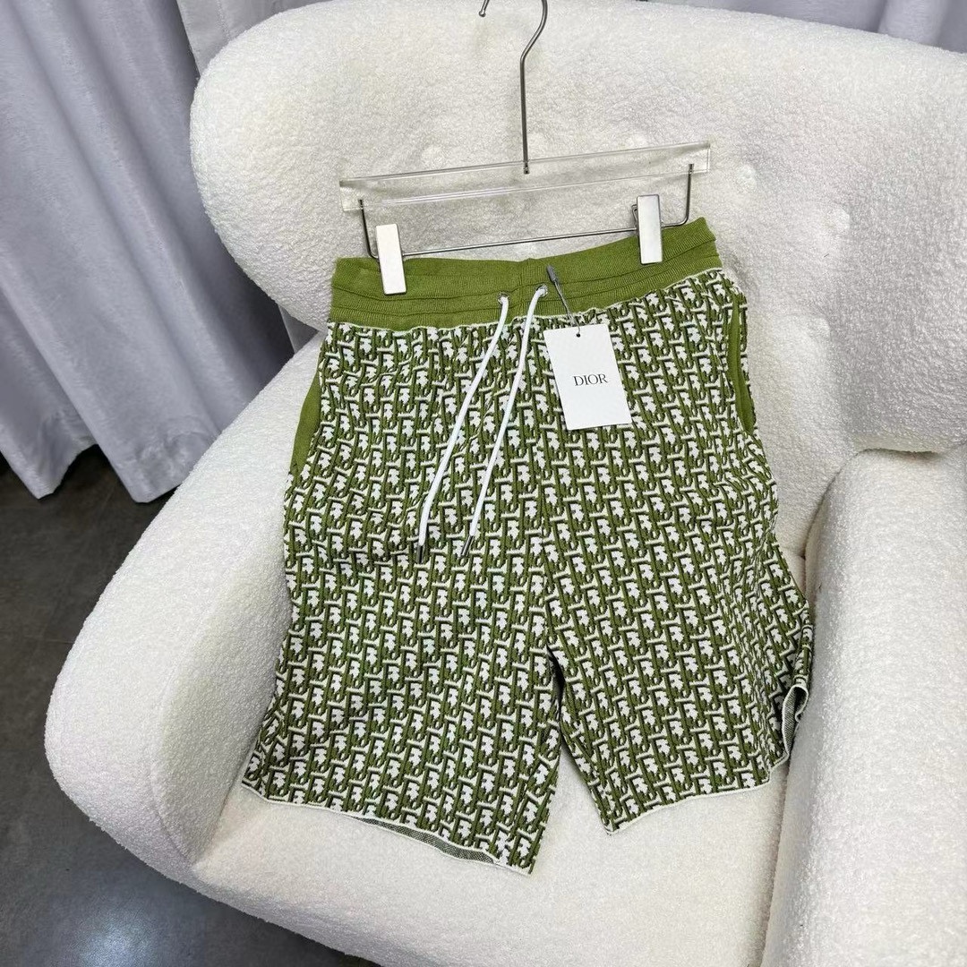 DIOR CDSS nuevos pantalones cortos casuales de punto para principios de primavera. Nivel del techo. Clásico, guapo y a …