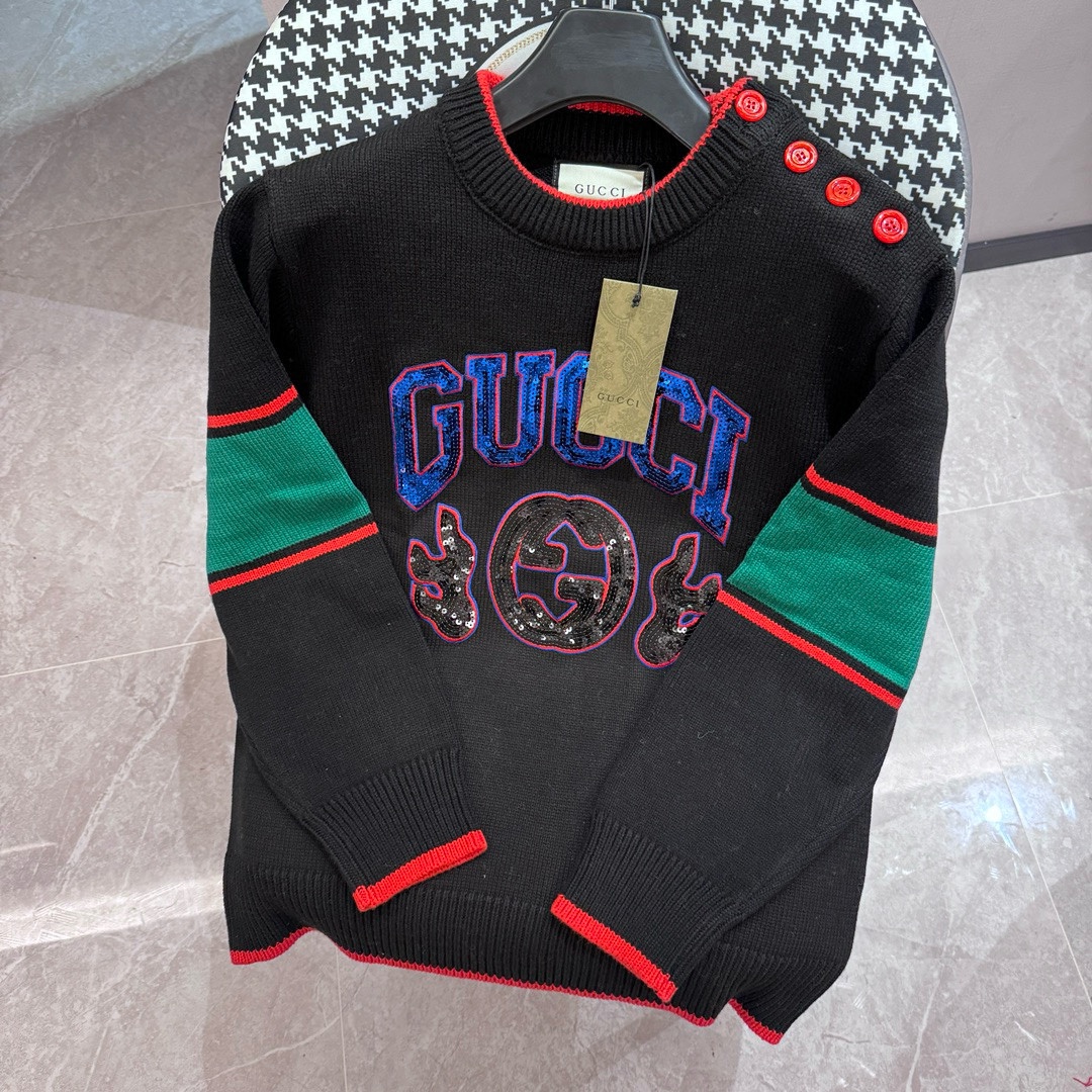 🀄️ GUCCI Gucci, nuevo producto de primavera 2024, suéter de punto de cuello redondo, técnica clásica de jacquard de te…