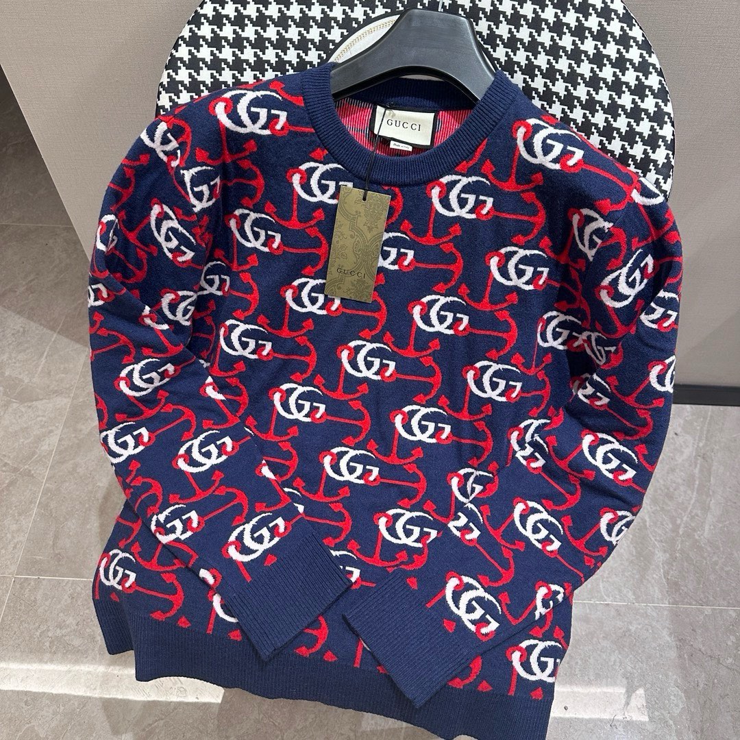 GUCCl Gucci Gucci/Gucci suéter de punto con letras G en todo el cuerpo, versión holgada. Hilo de lana de cachemira, tej…