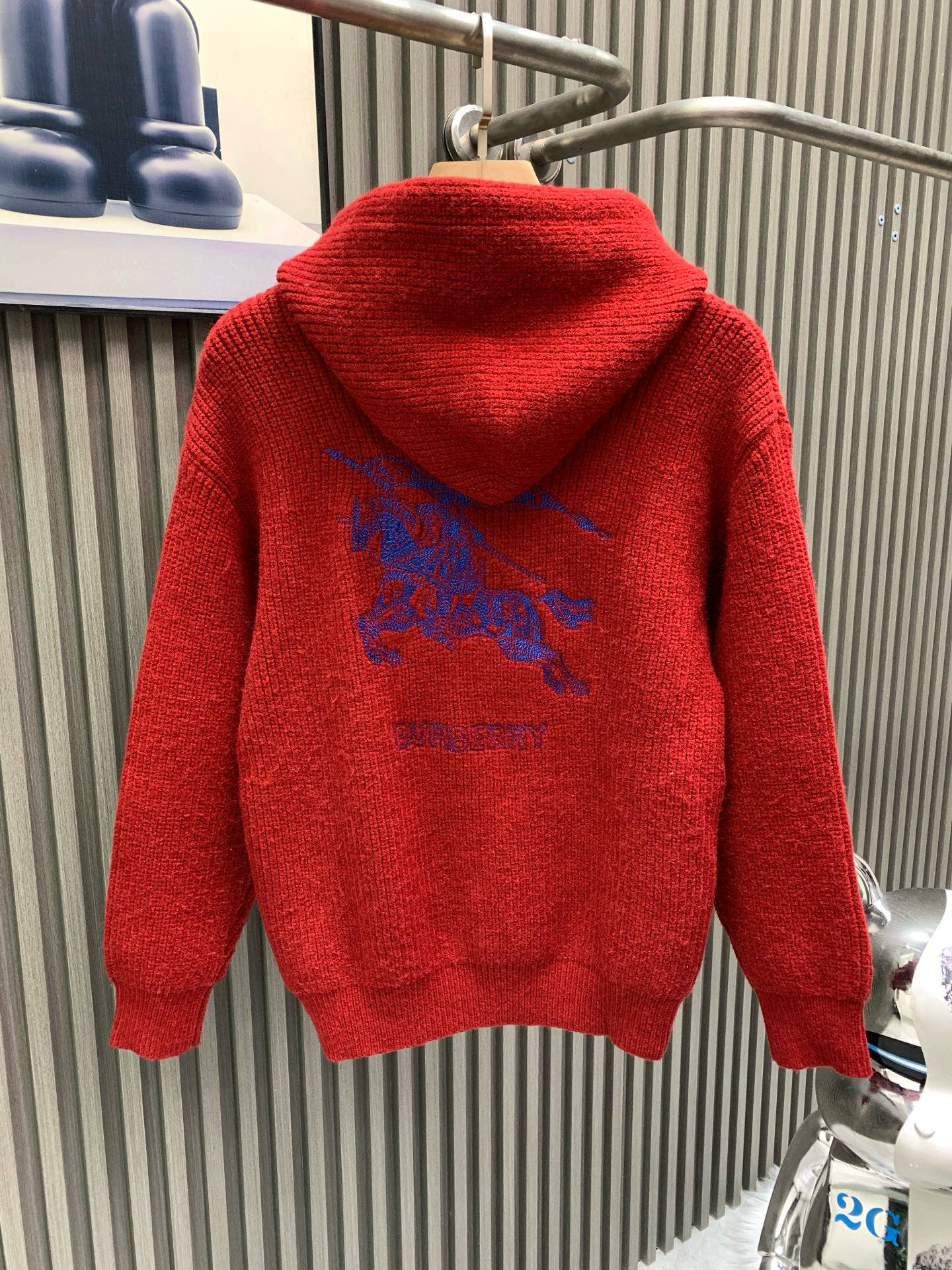 Burberryバーバリー 秋冬新作連帽針織衛衣 馬術刺繍デザイン