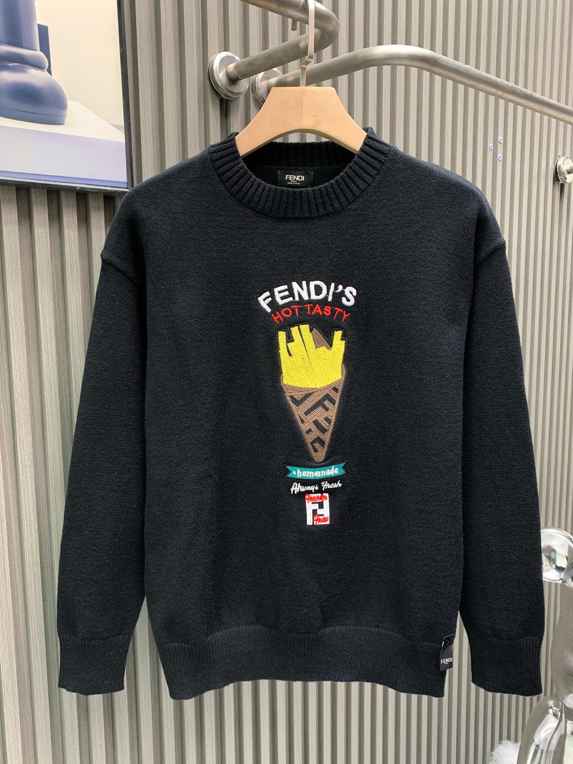 Fendi Black Printed Crewneck Sweatshirt