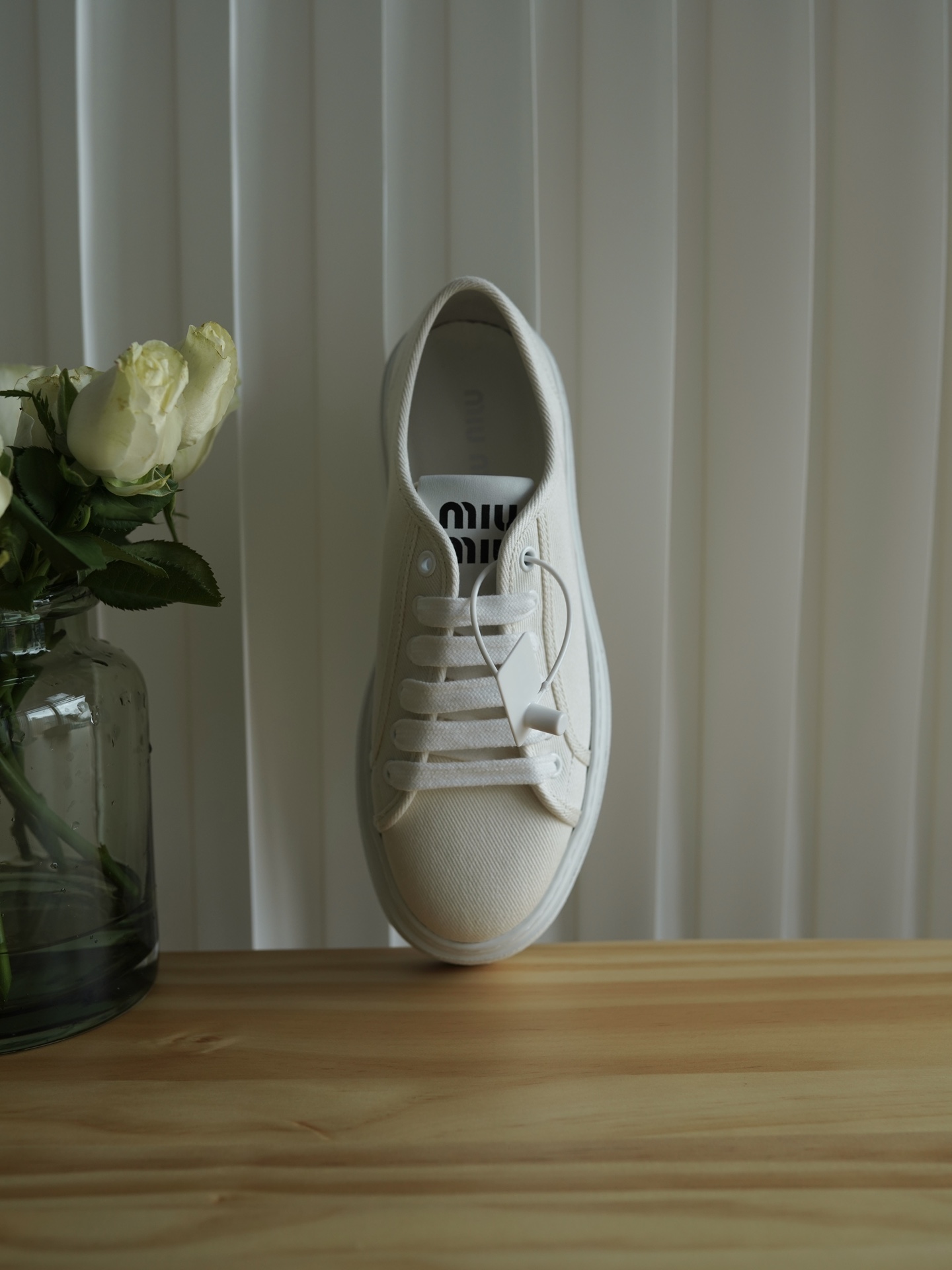 Where To Buy The Best Replica
 MiuMiu Skateboard Shoes Top Quality
 White Denim