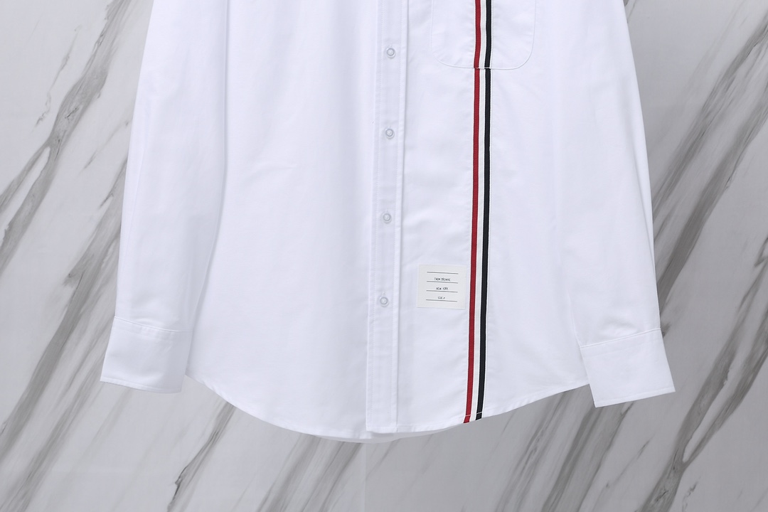 Thom Browne T-B 926 Oxford Wing-Sleeve Shirt in White, High-Quality Cotton. - 图片 6