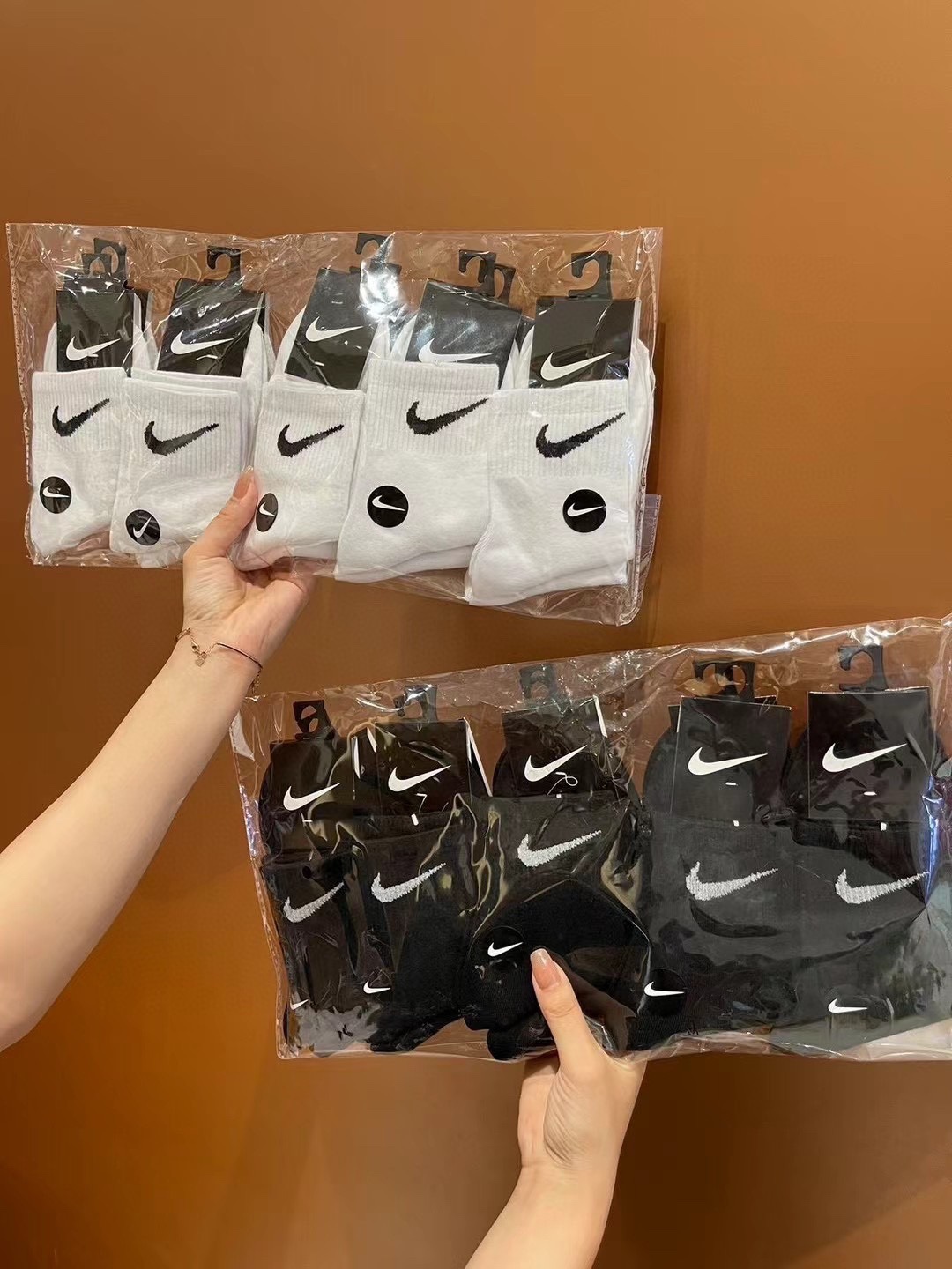 Order note: 10 pairs of hooked pure cotton mid tube socks+colorblack - Underwear