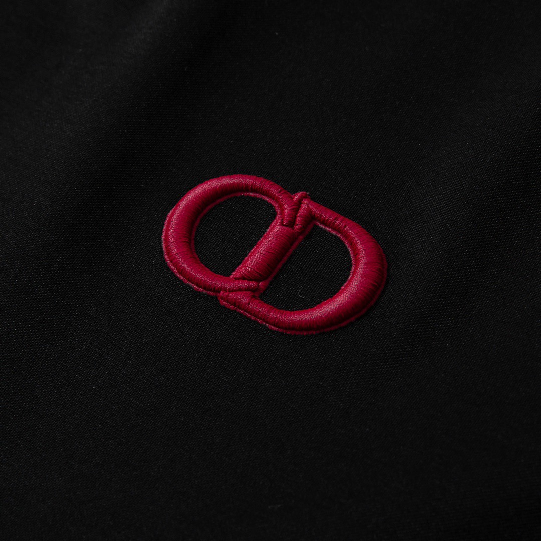 DIOR迪奥 刺绣款 2025秋冬新款松紧带直筒长裤 上身版型超赞 独家厚款定制面料休闲裤颜色:黑灰 灰